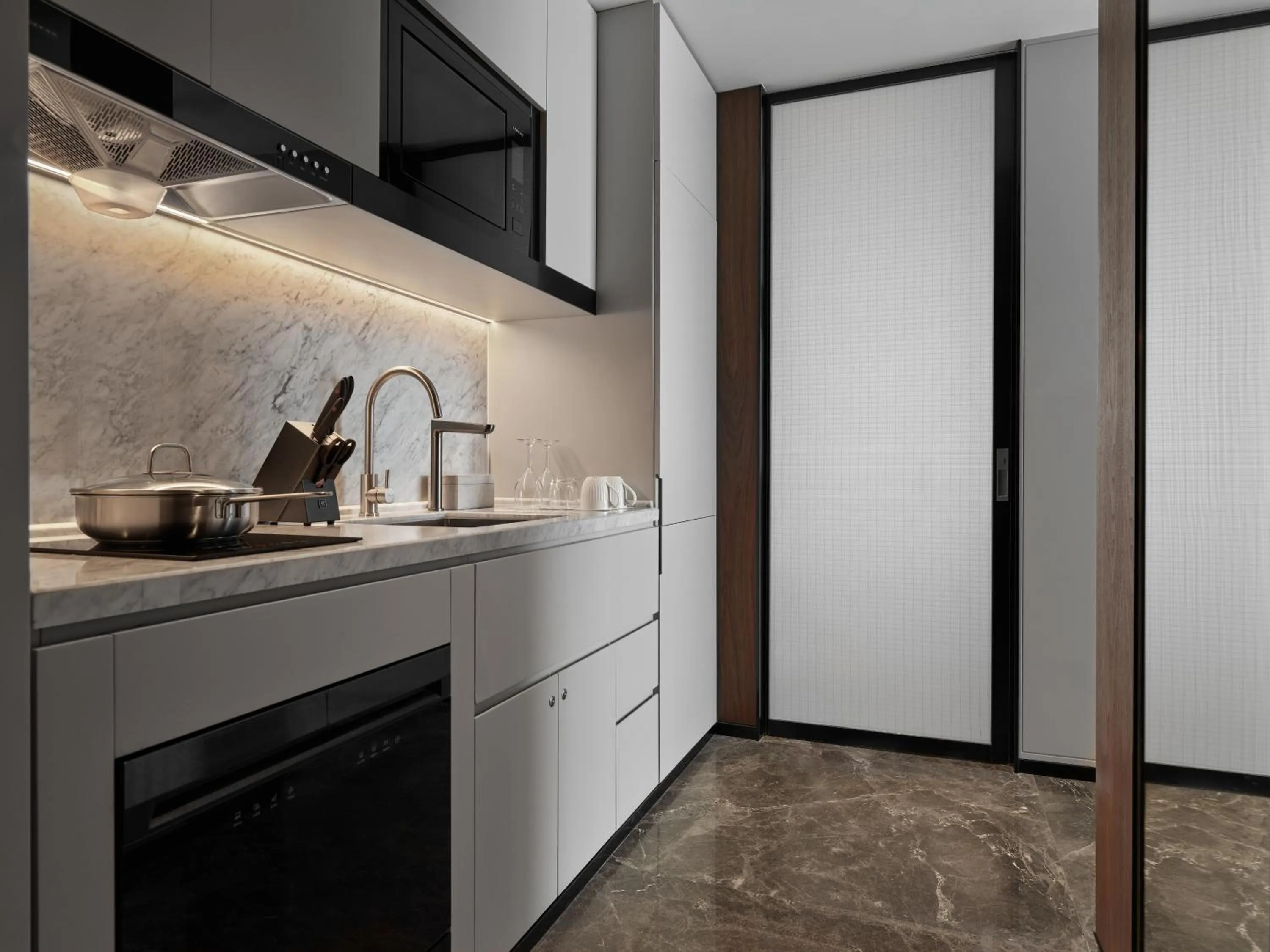 Kitchen or kitchenette in Marriott Executive Apartments Suzhou Industrial Park
