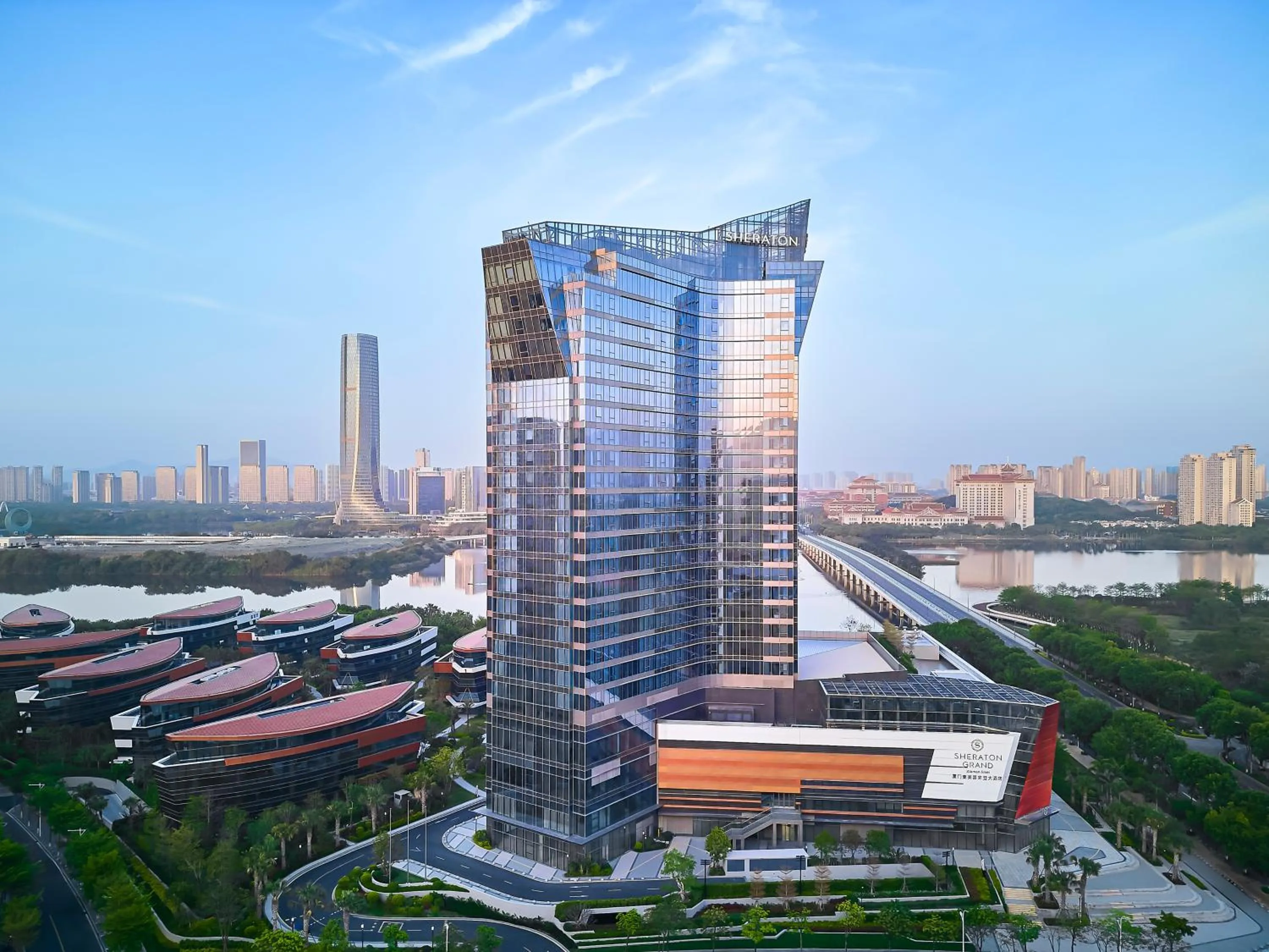 Property building in Sheraton Grand Xiamen Jimei