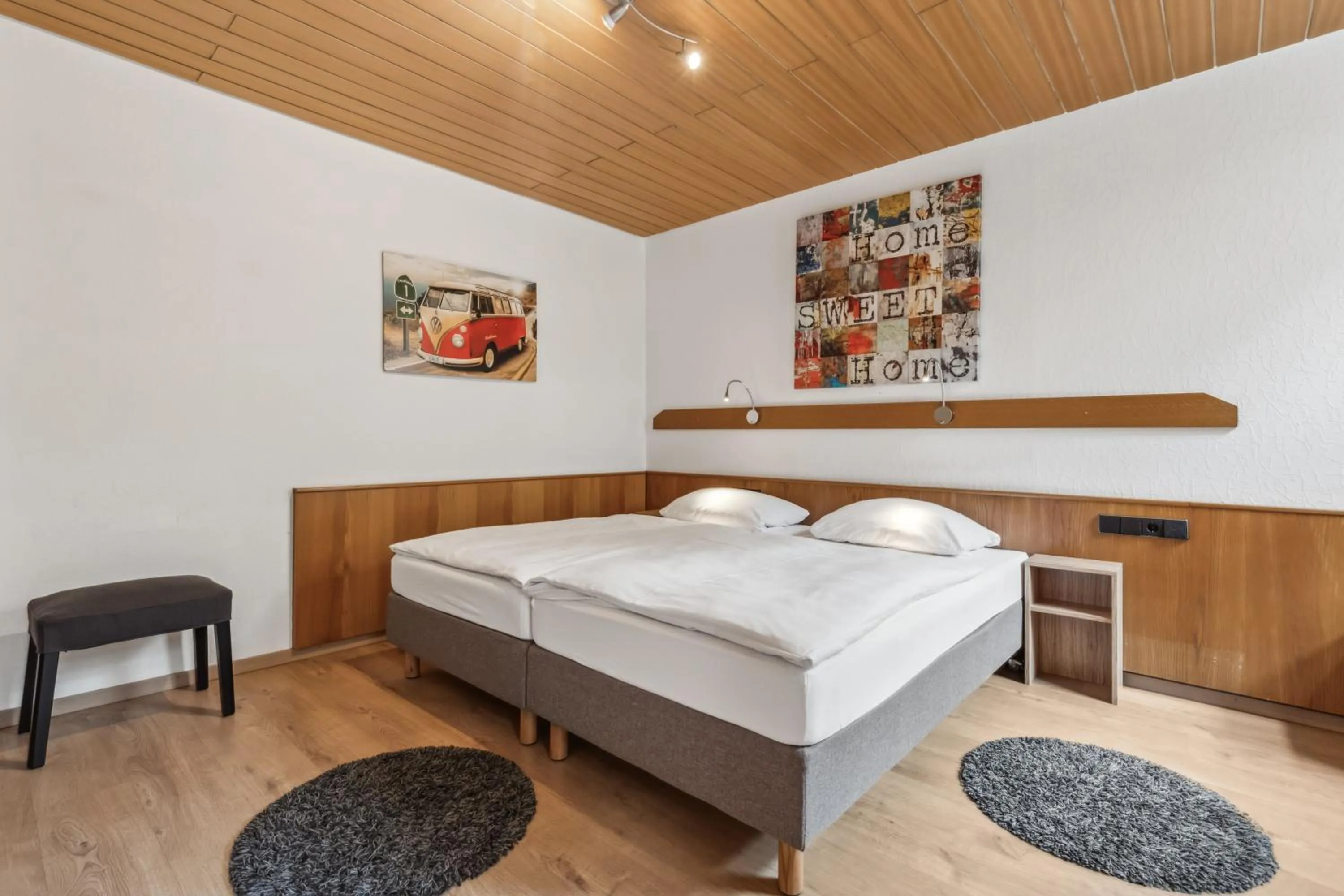 Bed in Hotel zum Erwin