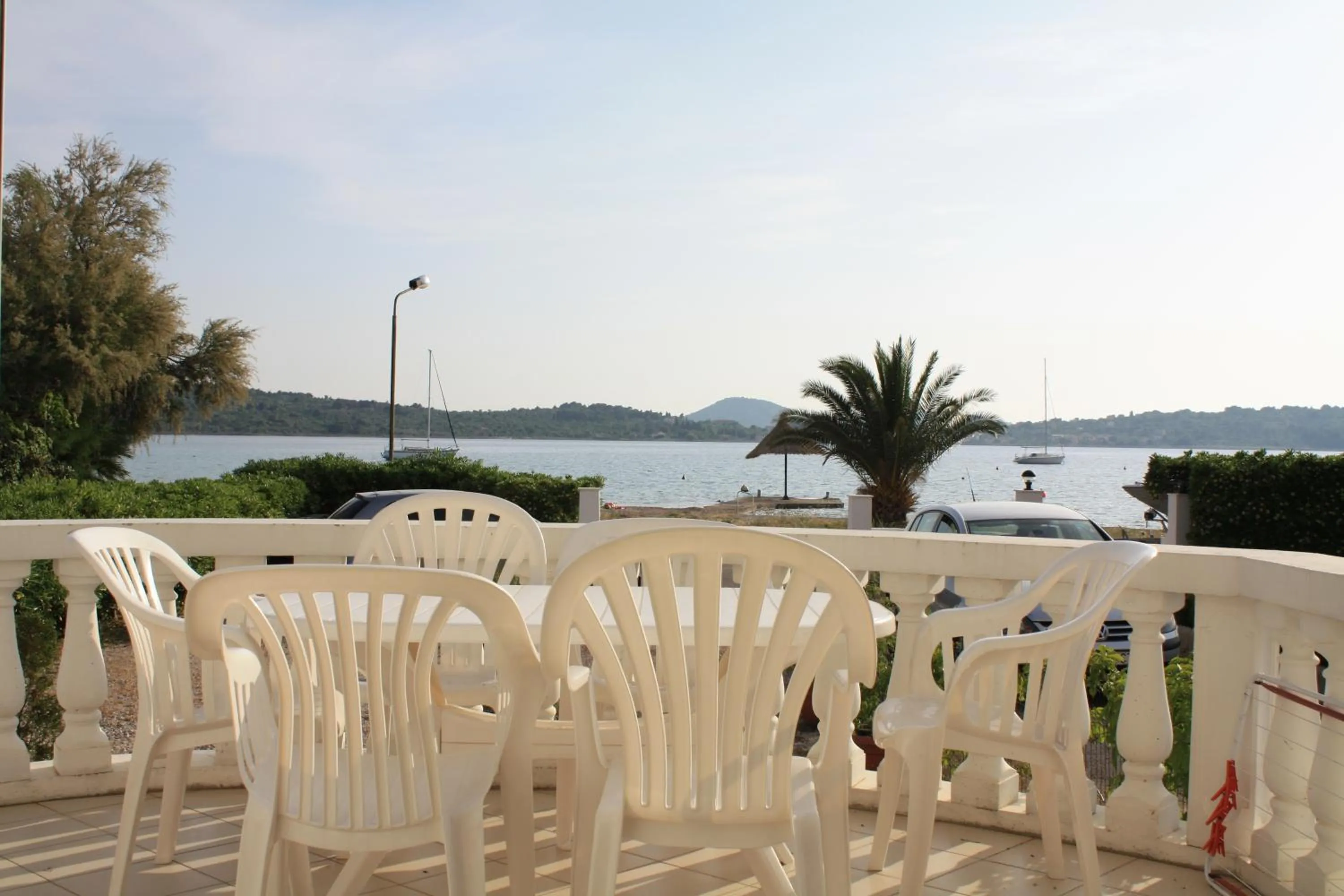 Apartment Lydia Bilan on the beach
