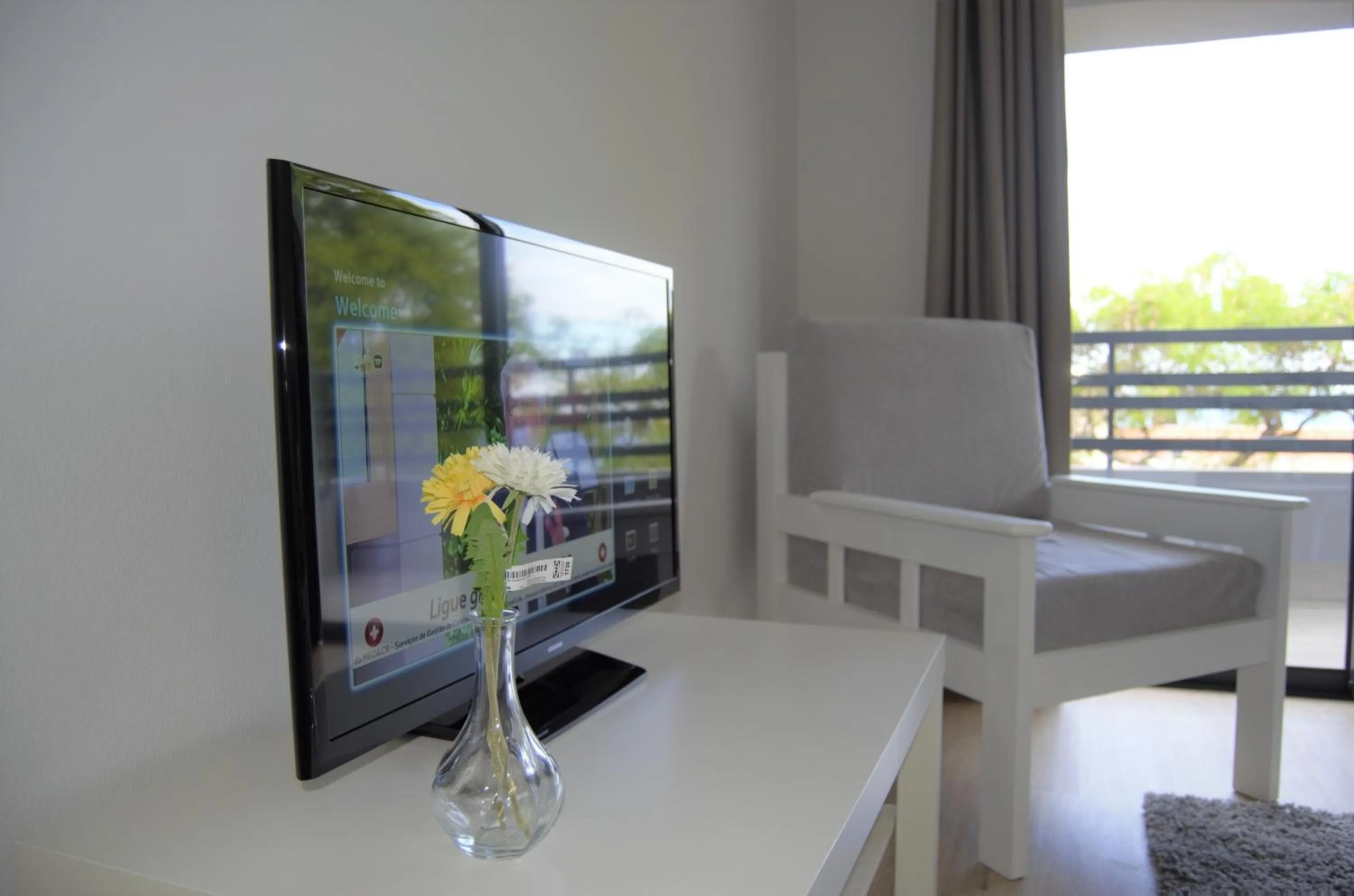 Living room in Apartamentos Turísticos Vitoria by Petit Hotels