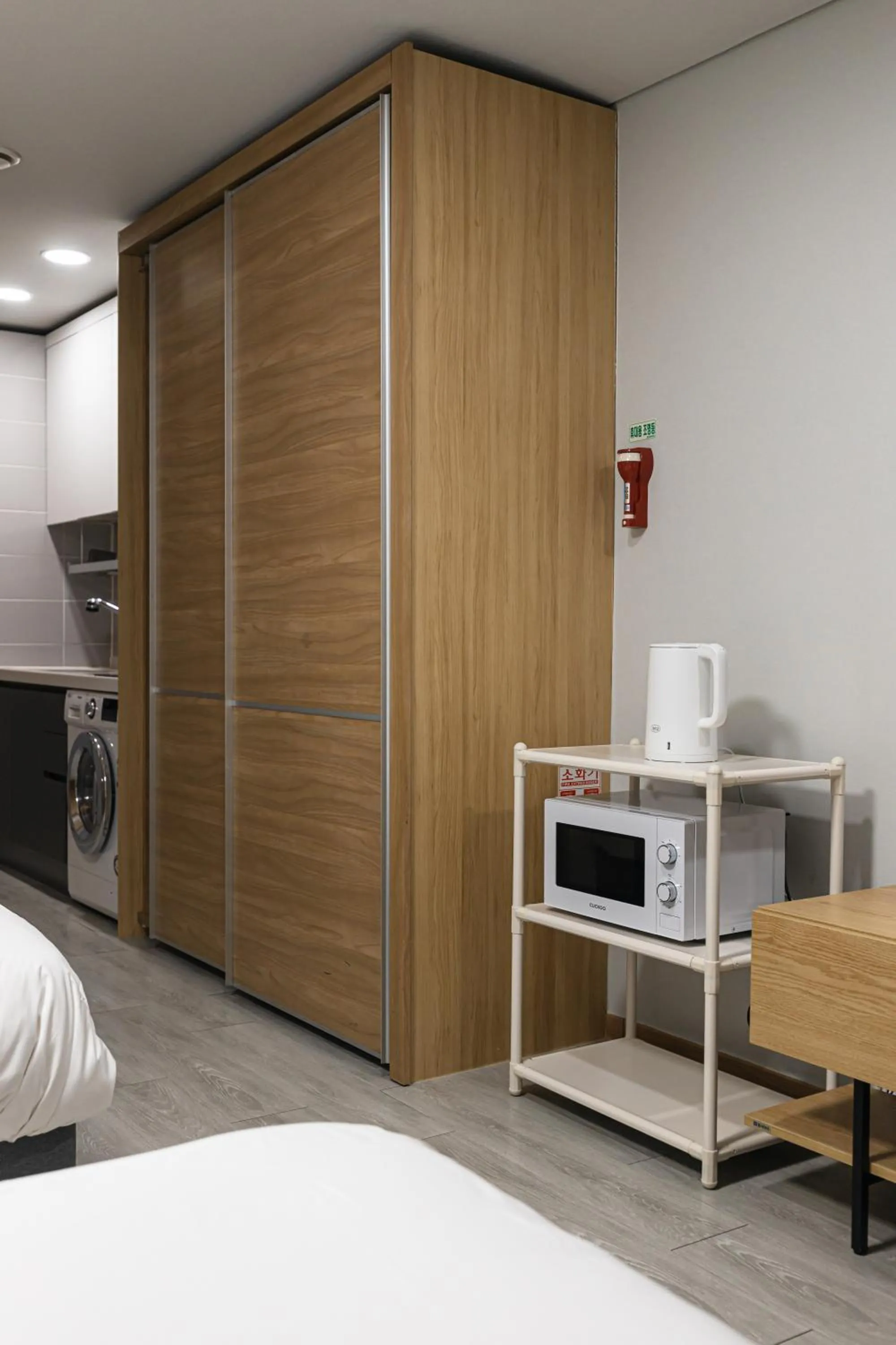 Coffee/tea facilities, Bed in Hotel Modak Namdaemun