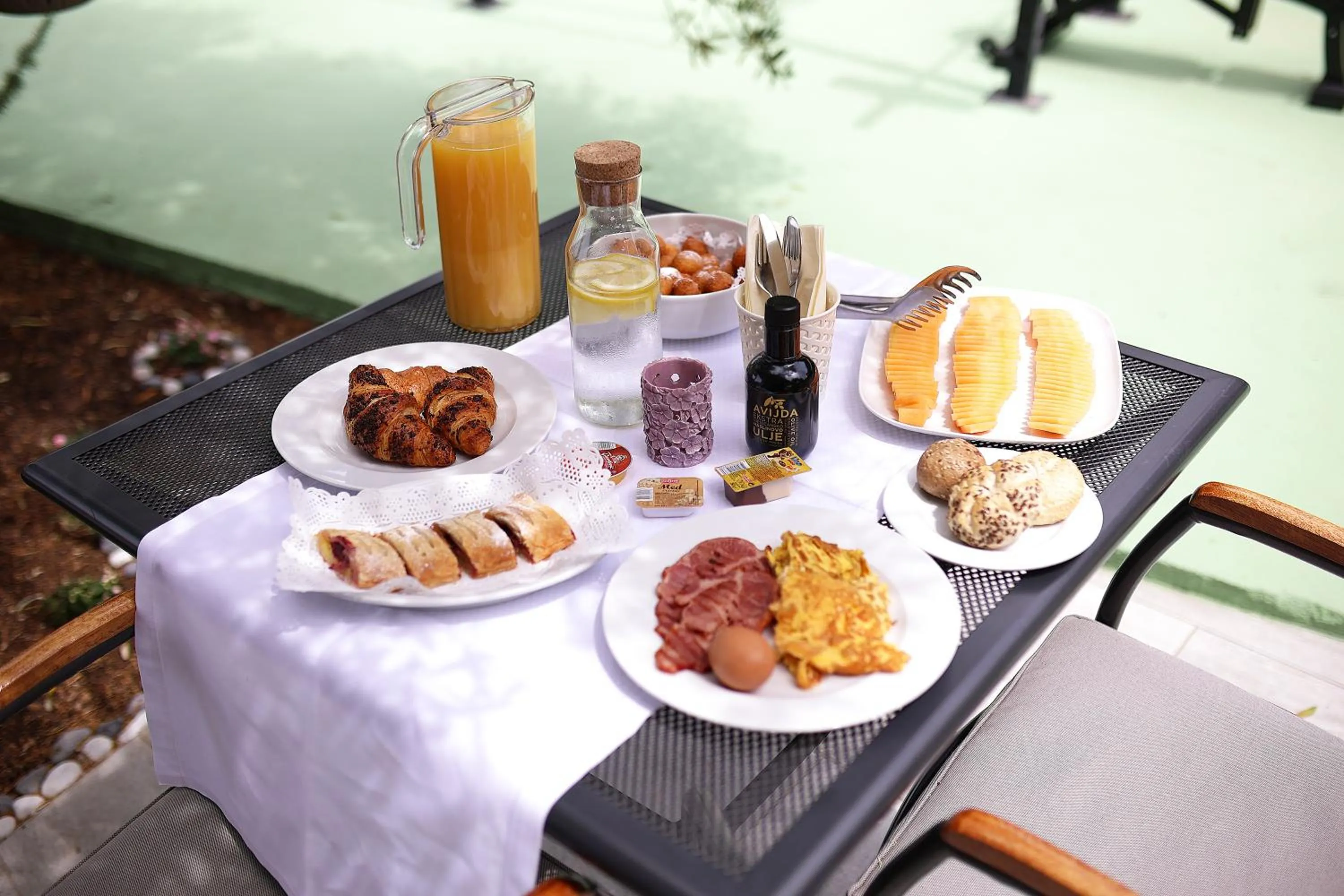 Breakfast in Hotel Murter