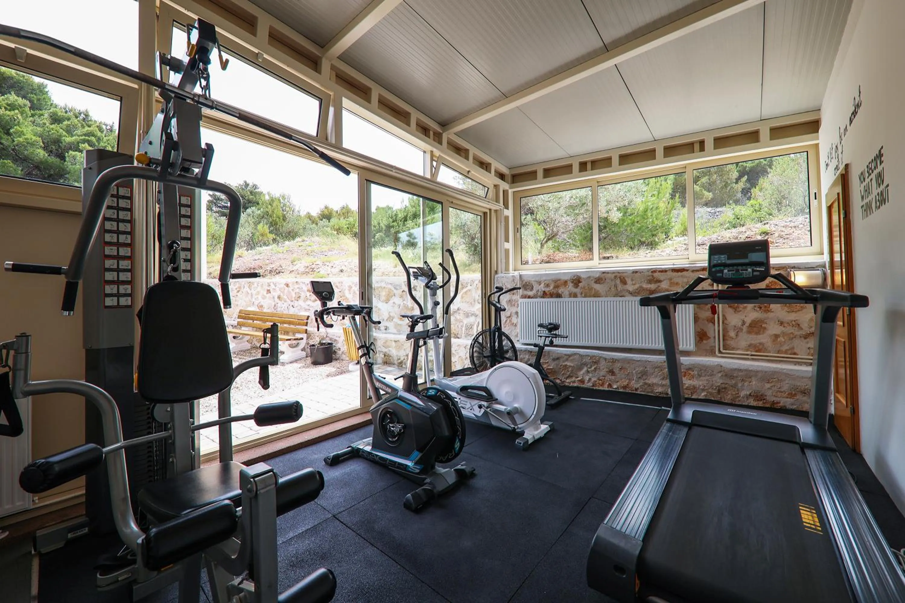 Fitness centre/facilities in Hotel Murter