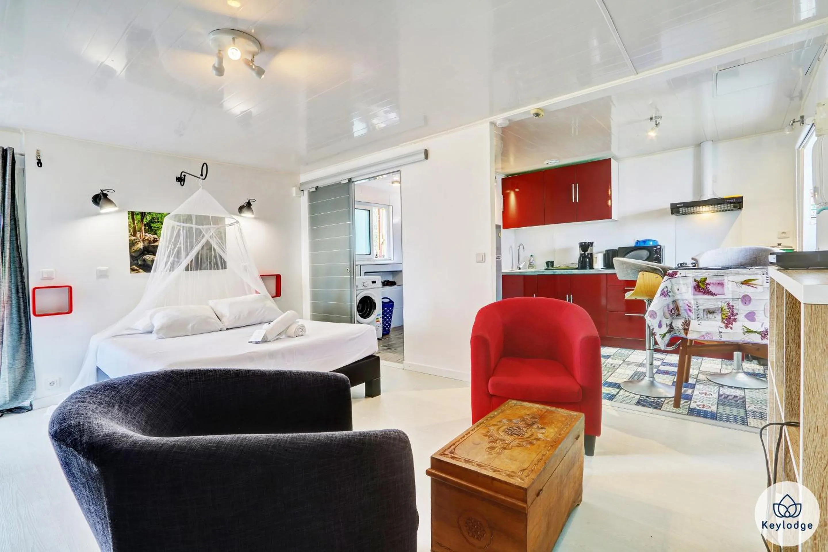 Living room, Bed in Les Gites Le Bambou - 3 étoiles - Les Avirons