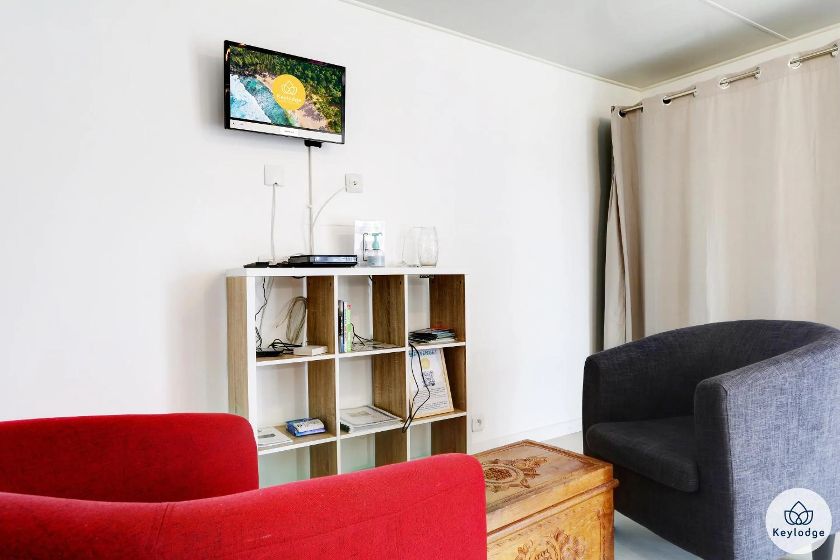 TV and multimedia in Les Gites Le Bambou - 3 étoiles - Les Avirons