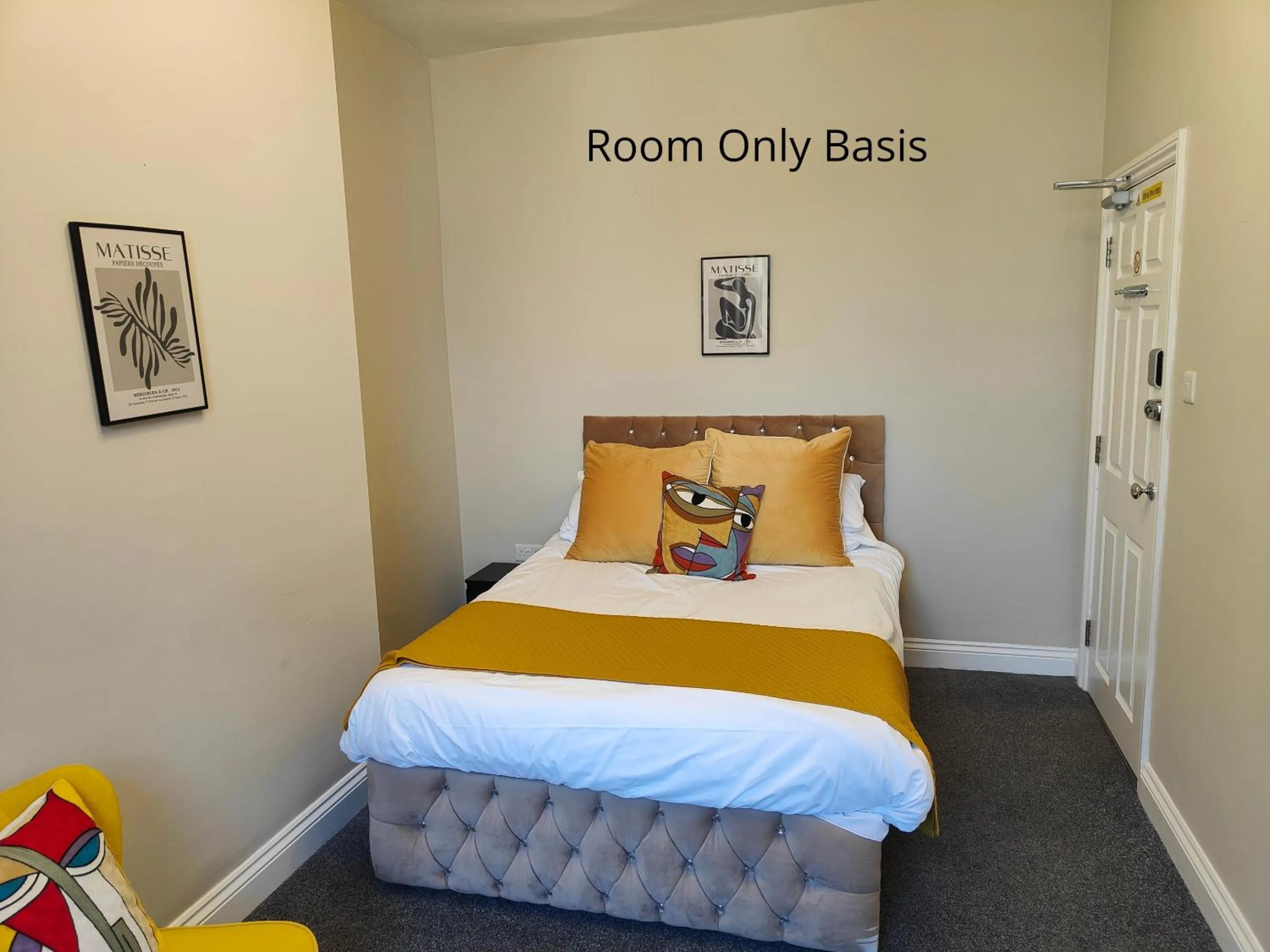 Bedroom, Bed in The Clifton