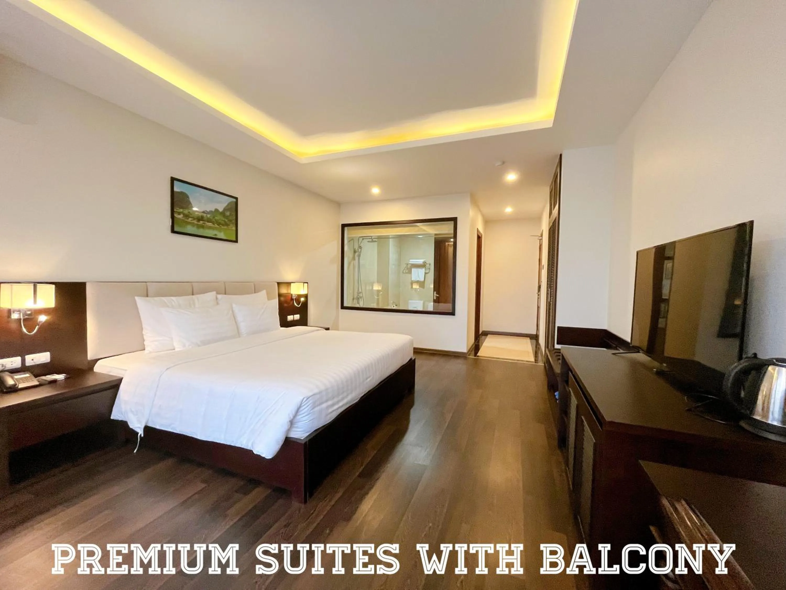 Bed in Paragon Noi Bai Pool And Best View Airport Hotel