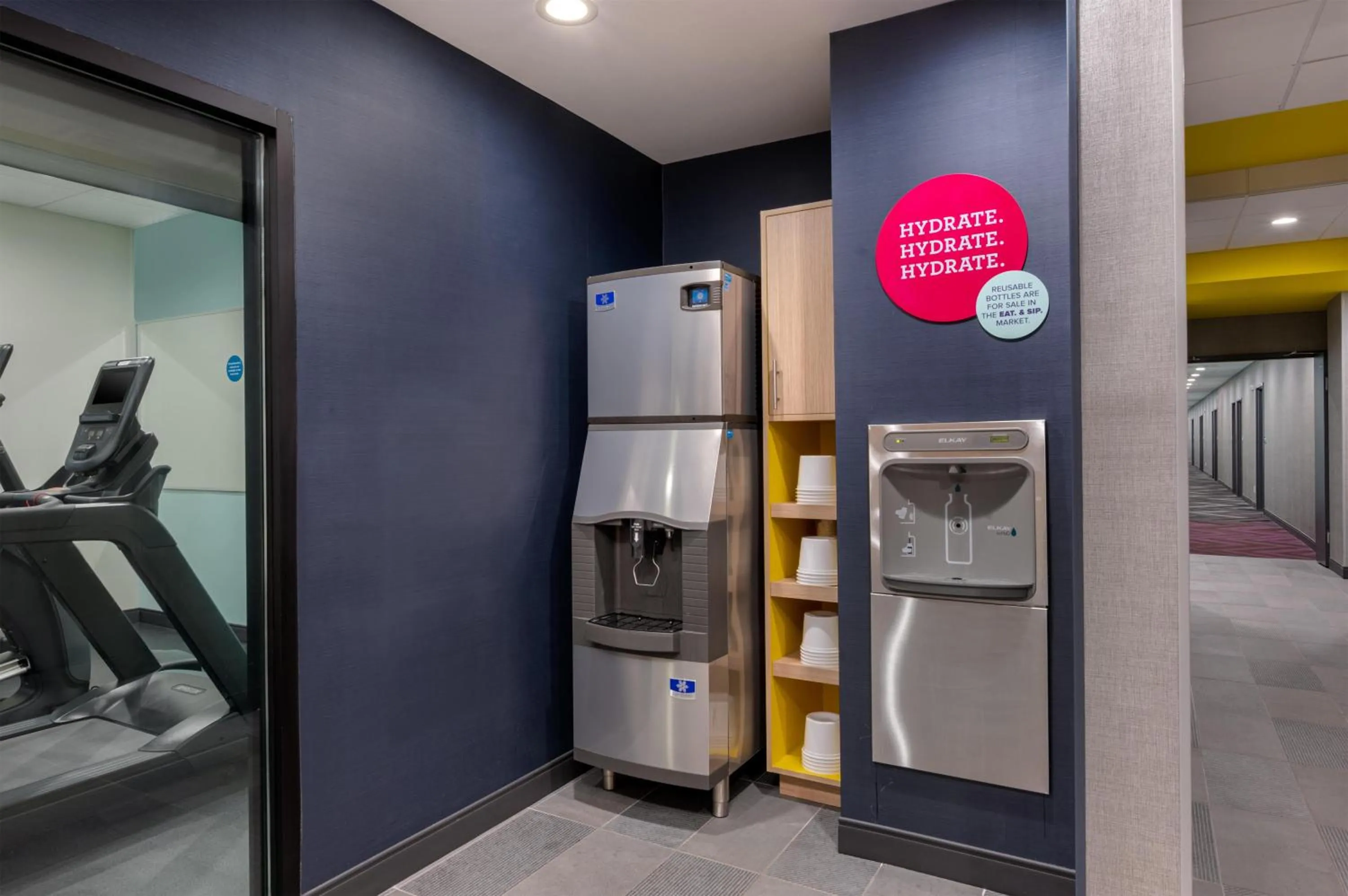 Dining area in Tru By Hilton Brunswick