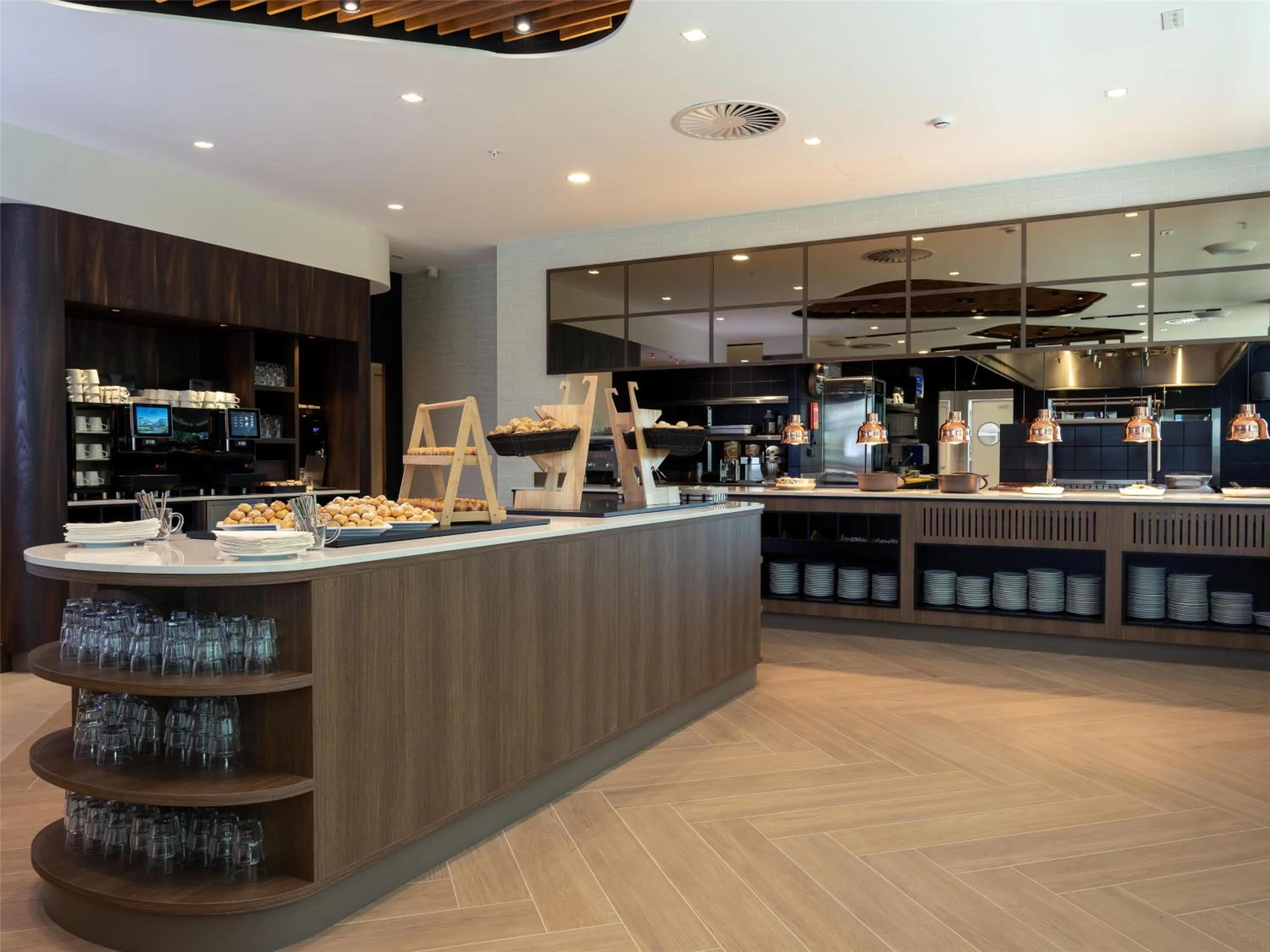 Restaurant/places to eat in Hilton Garden Inn Brussels Airport