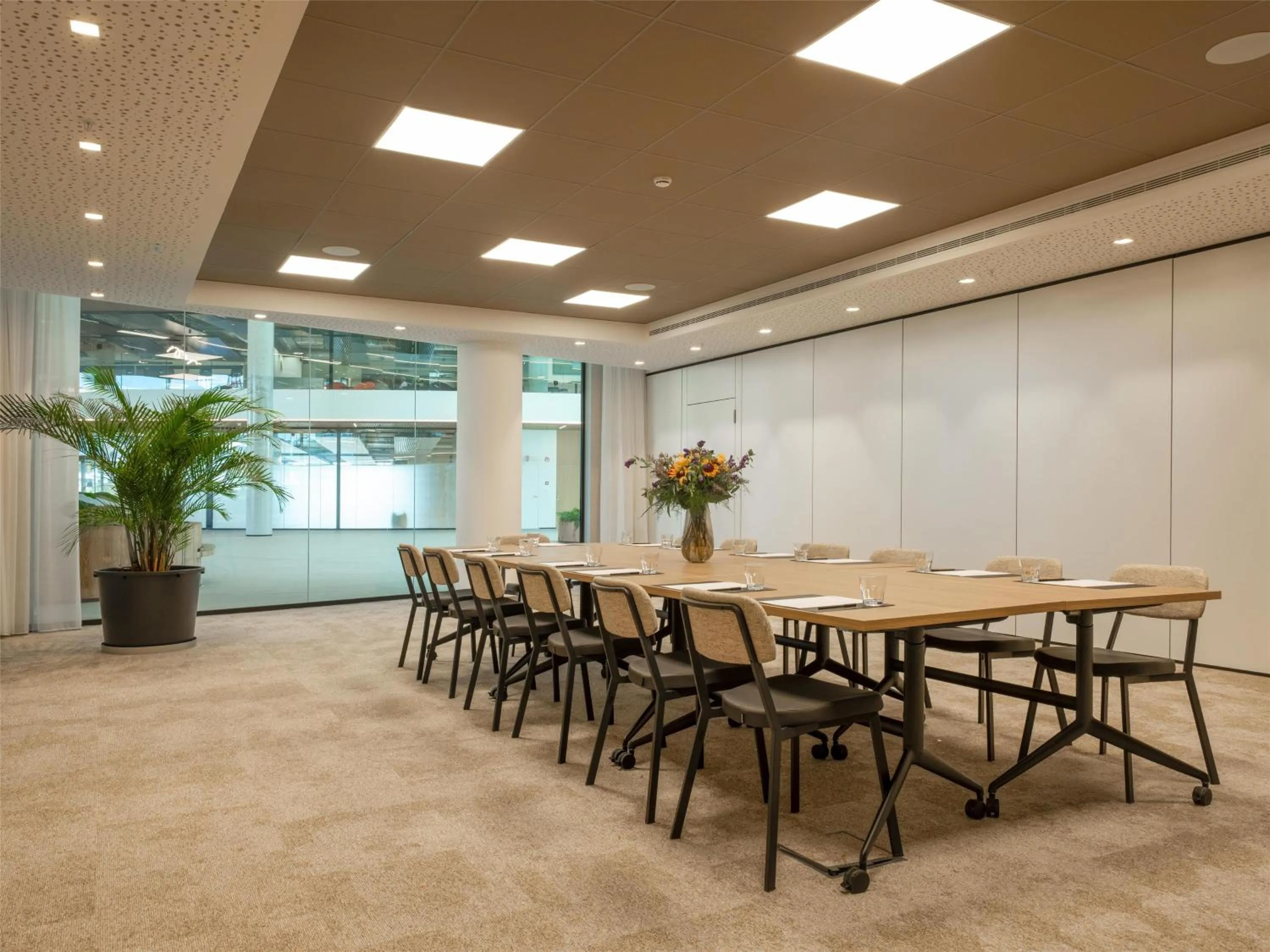 Business facilities in Hilton Garden Inn Brussels Airport