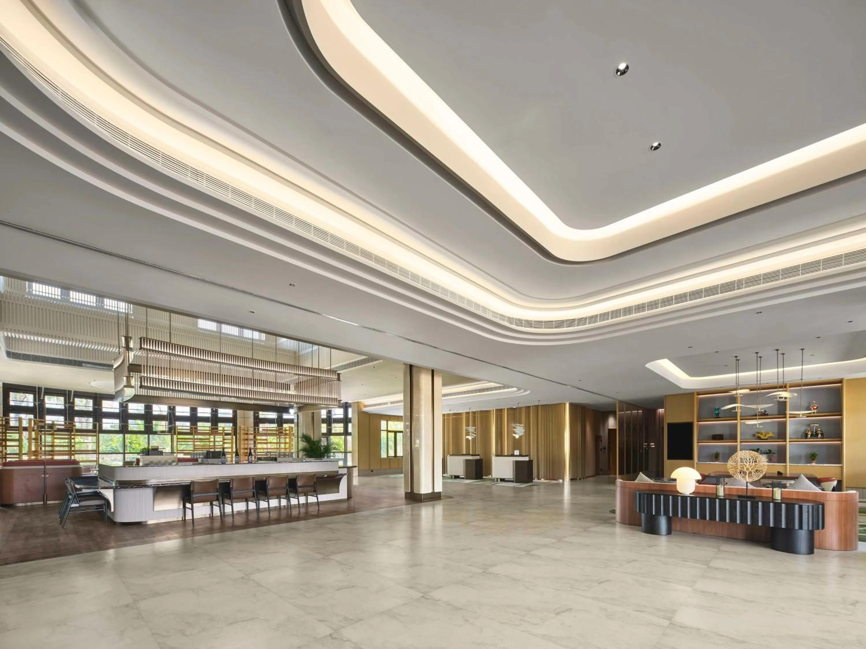 Lobby or reception in Hilton Garden Inn Sanya Haitang Bay