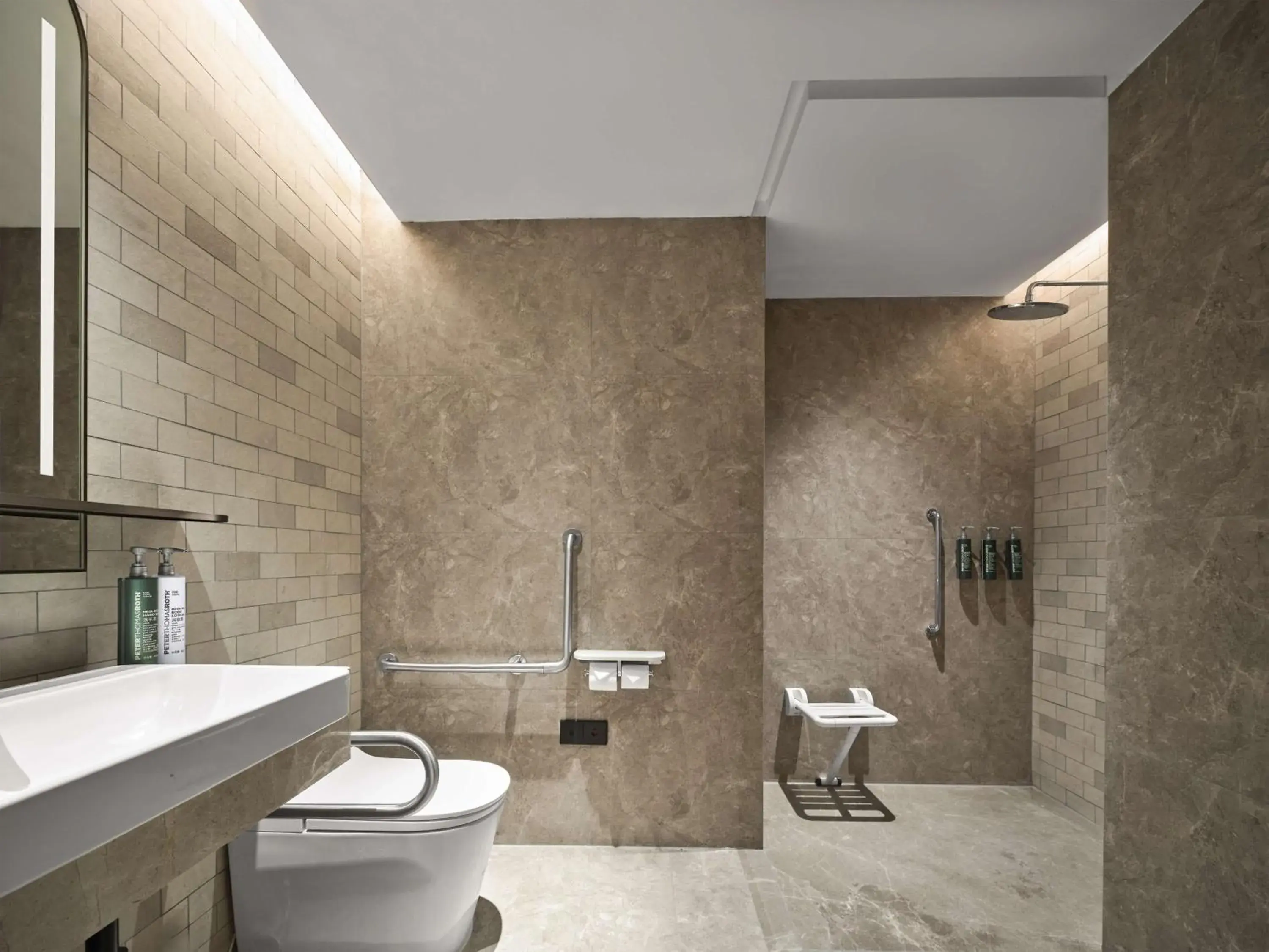 King Room - Mobility Accessible in Hilton Garden Inn Sanya Haitang Bay King Room - Mobility Accessible in Hilton Garden Inn Sanya Haitang Bay