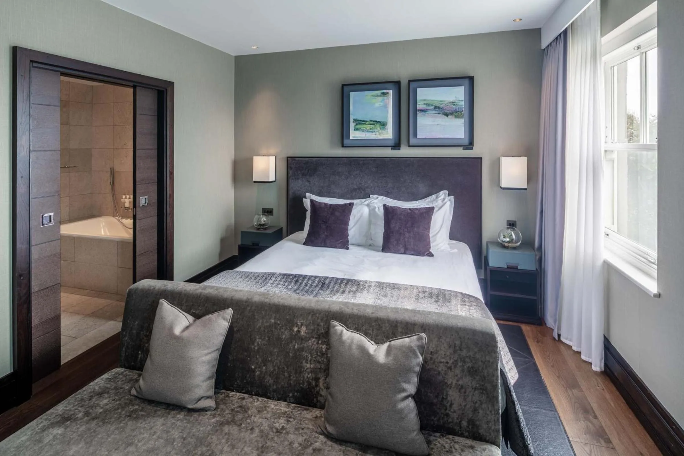 Bed in Twr y Felin Hotel