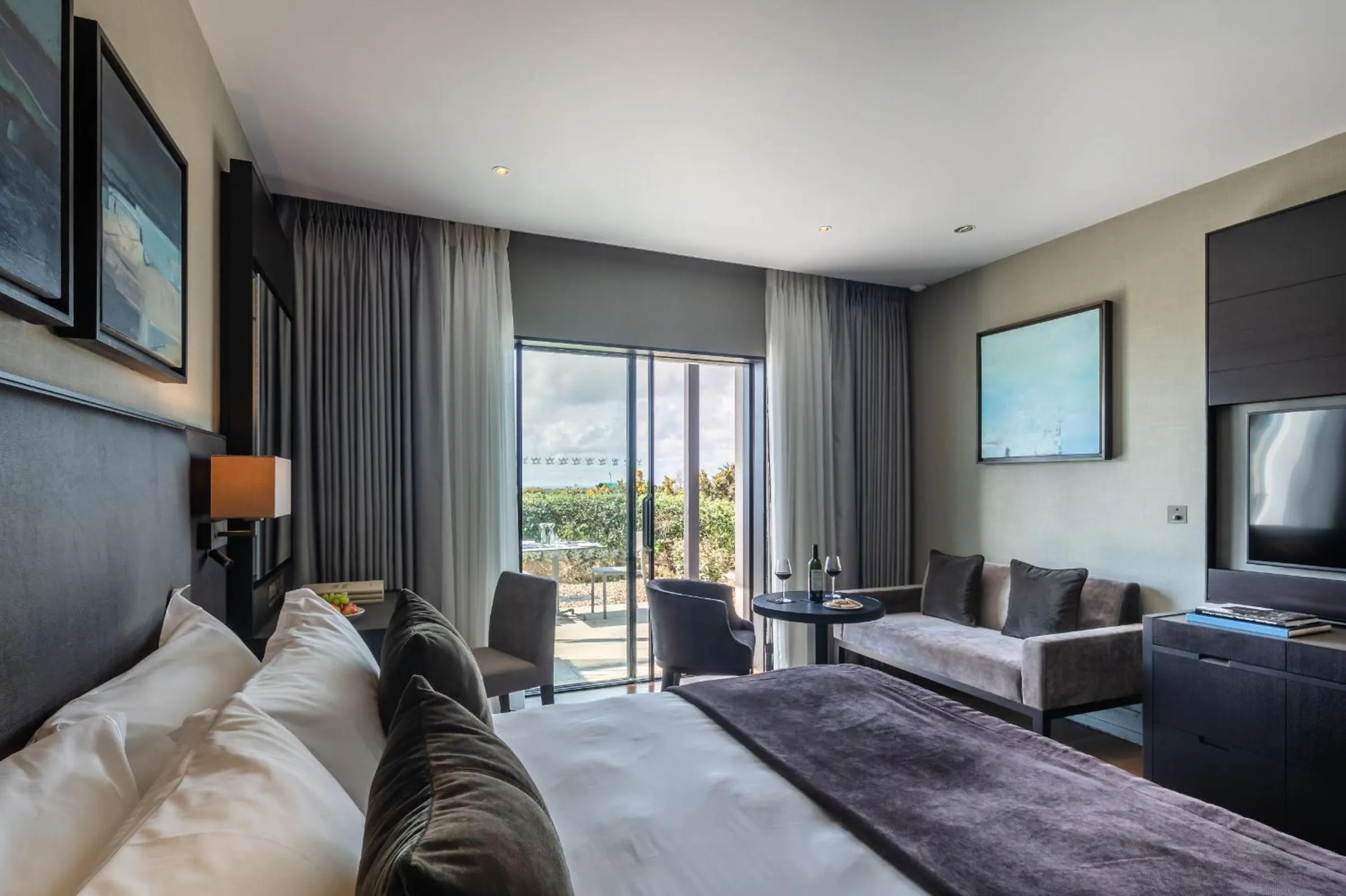 Photo of the whole room, Bed in Twr y Felin Hotel