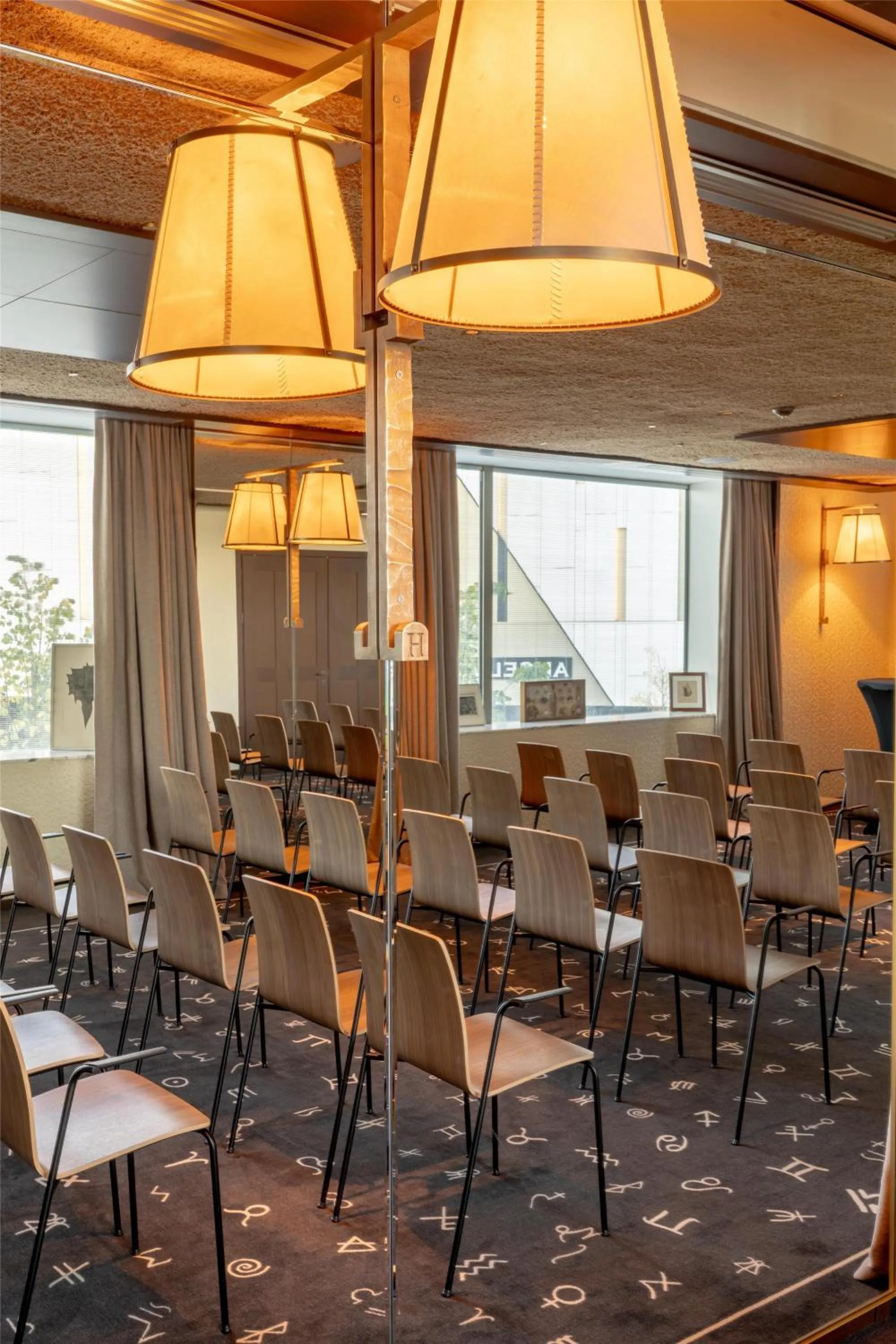 Meeting/conference room in Maison Heler Metz, Curio Collection By Hilton