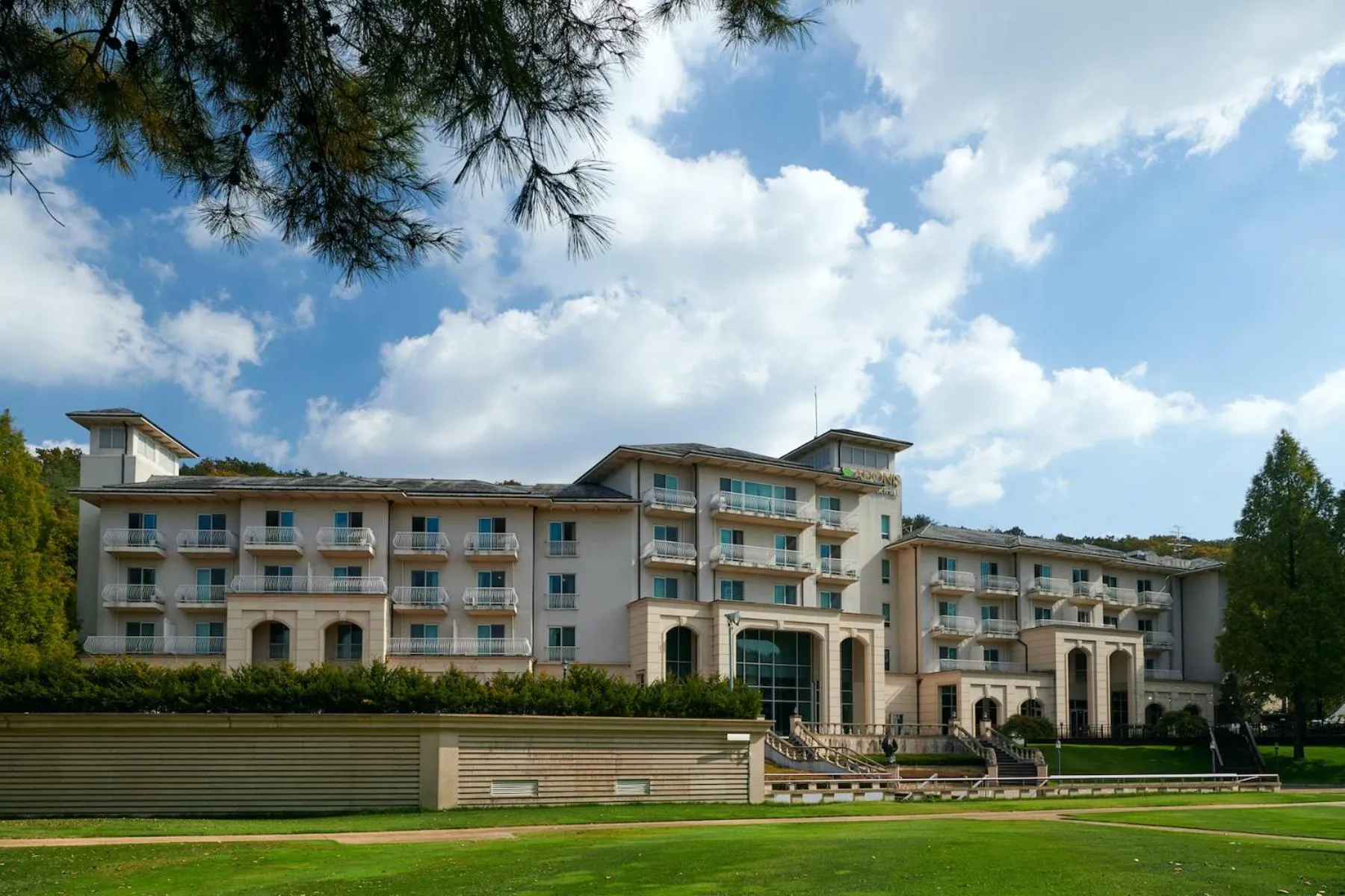 Pocheon Adonis Hotel