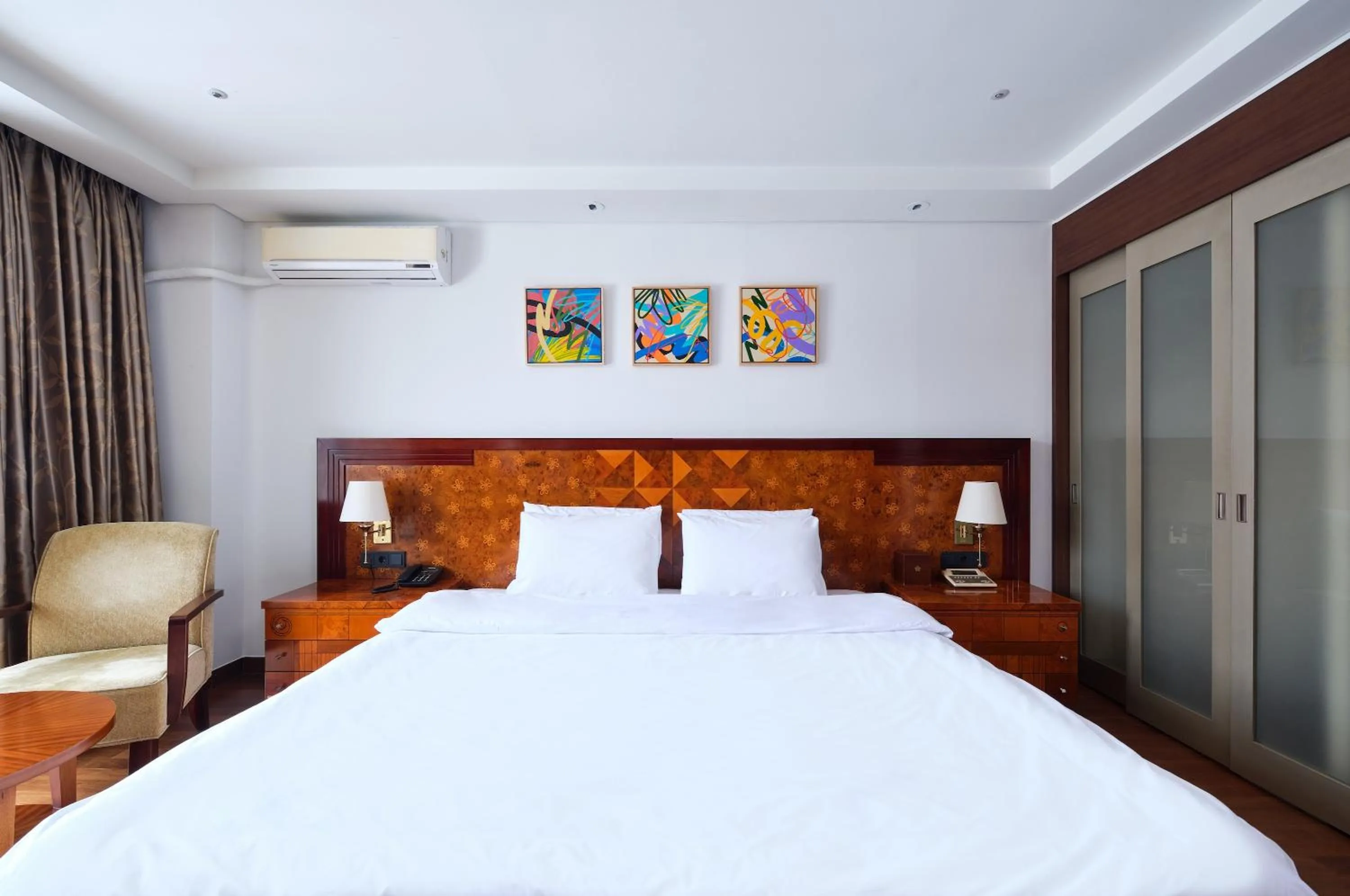 Bed in Pocheon Adonis Hotel