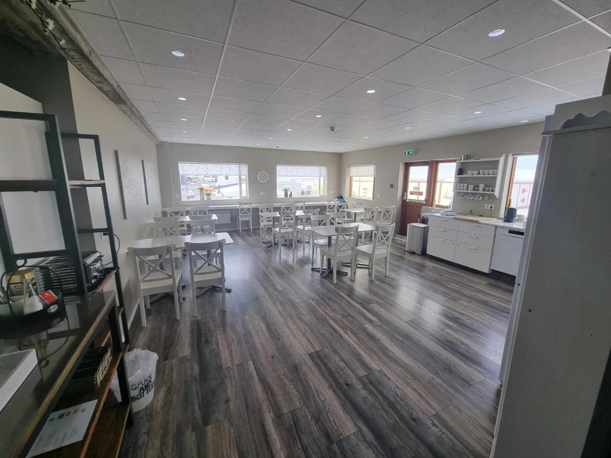 Dining area in Við Hafið Guesthouse