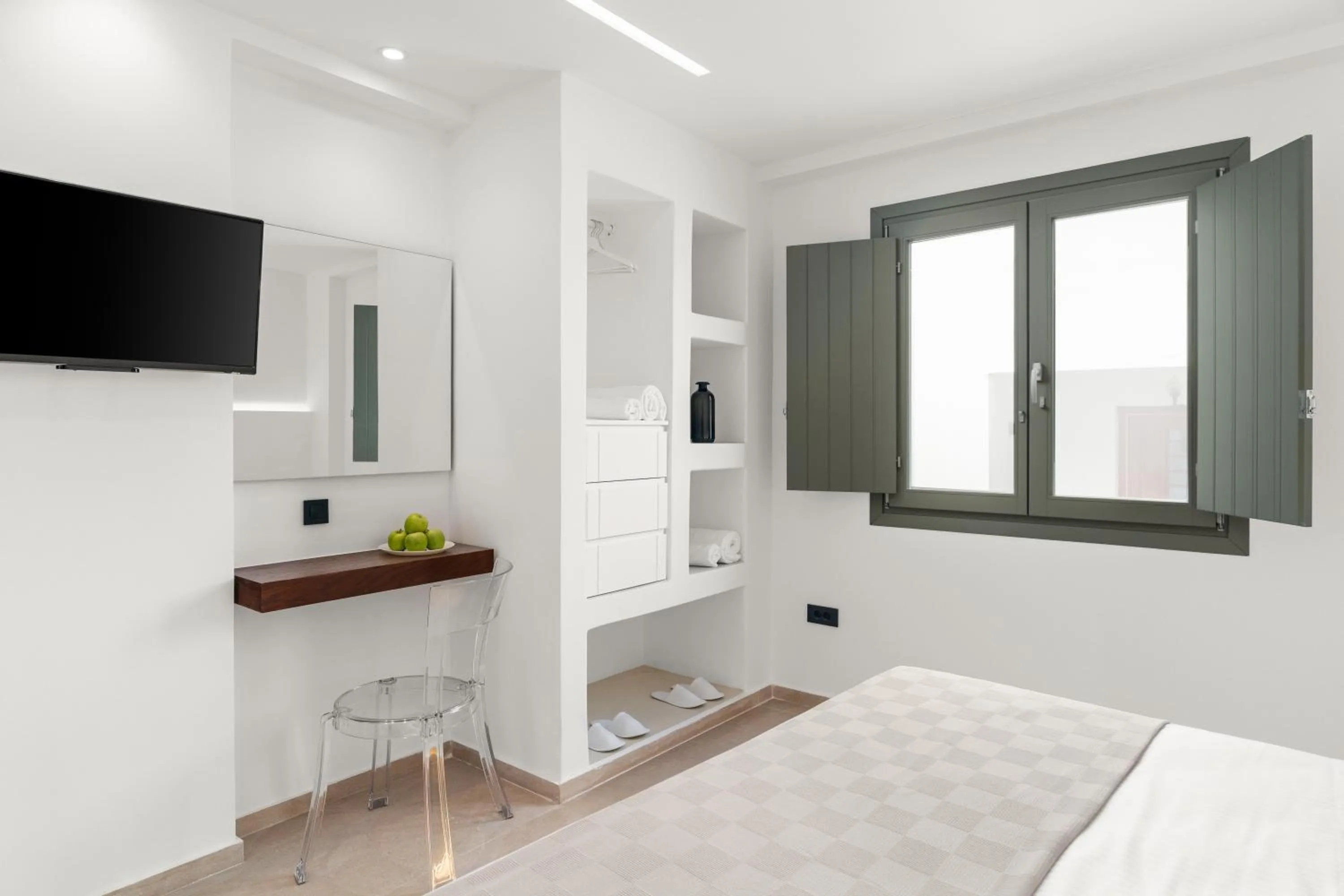 Bed in Dream of Paros