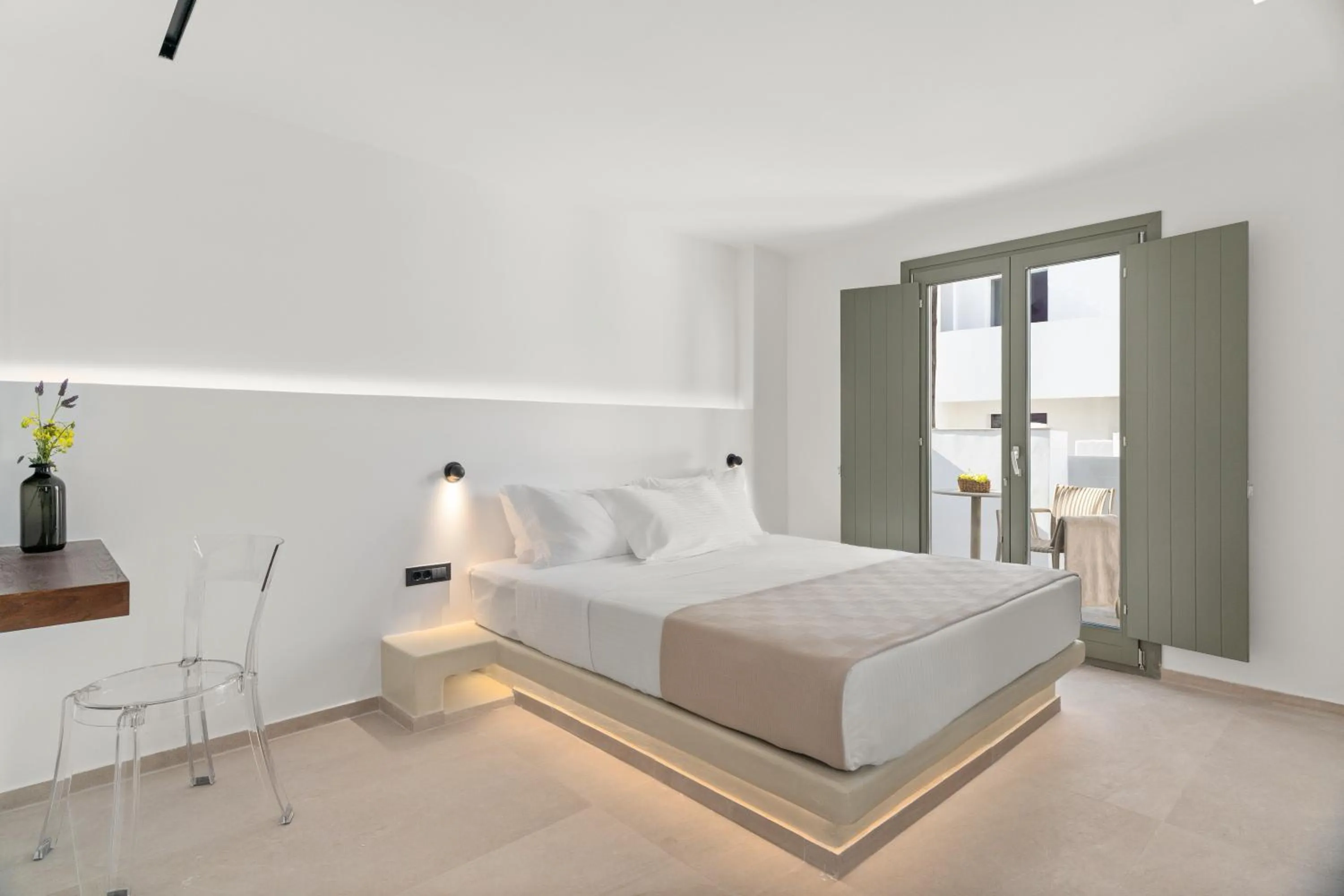 Bed in Dream of Paros