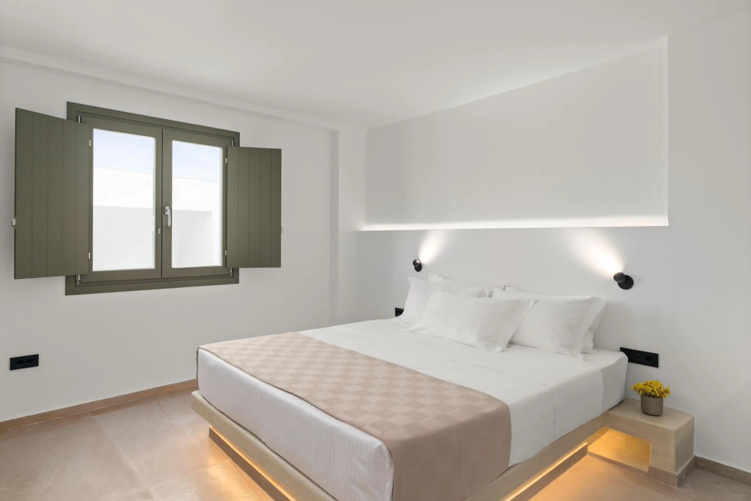 Bed in Dream of Paros