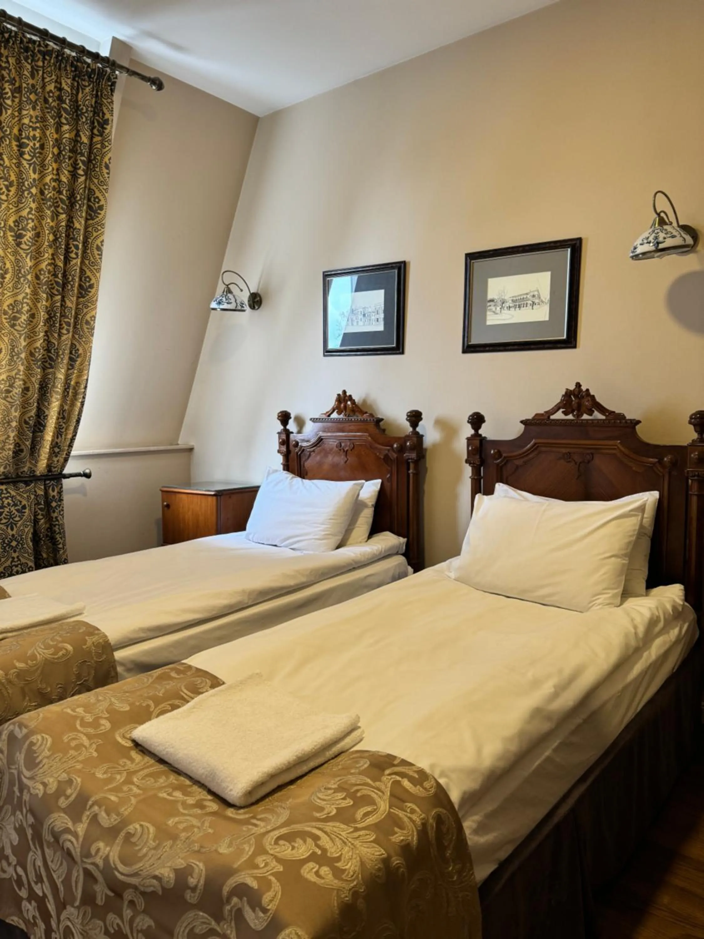 Photo of the whole room, Bed in Reikartz City Tbilisi Hotel