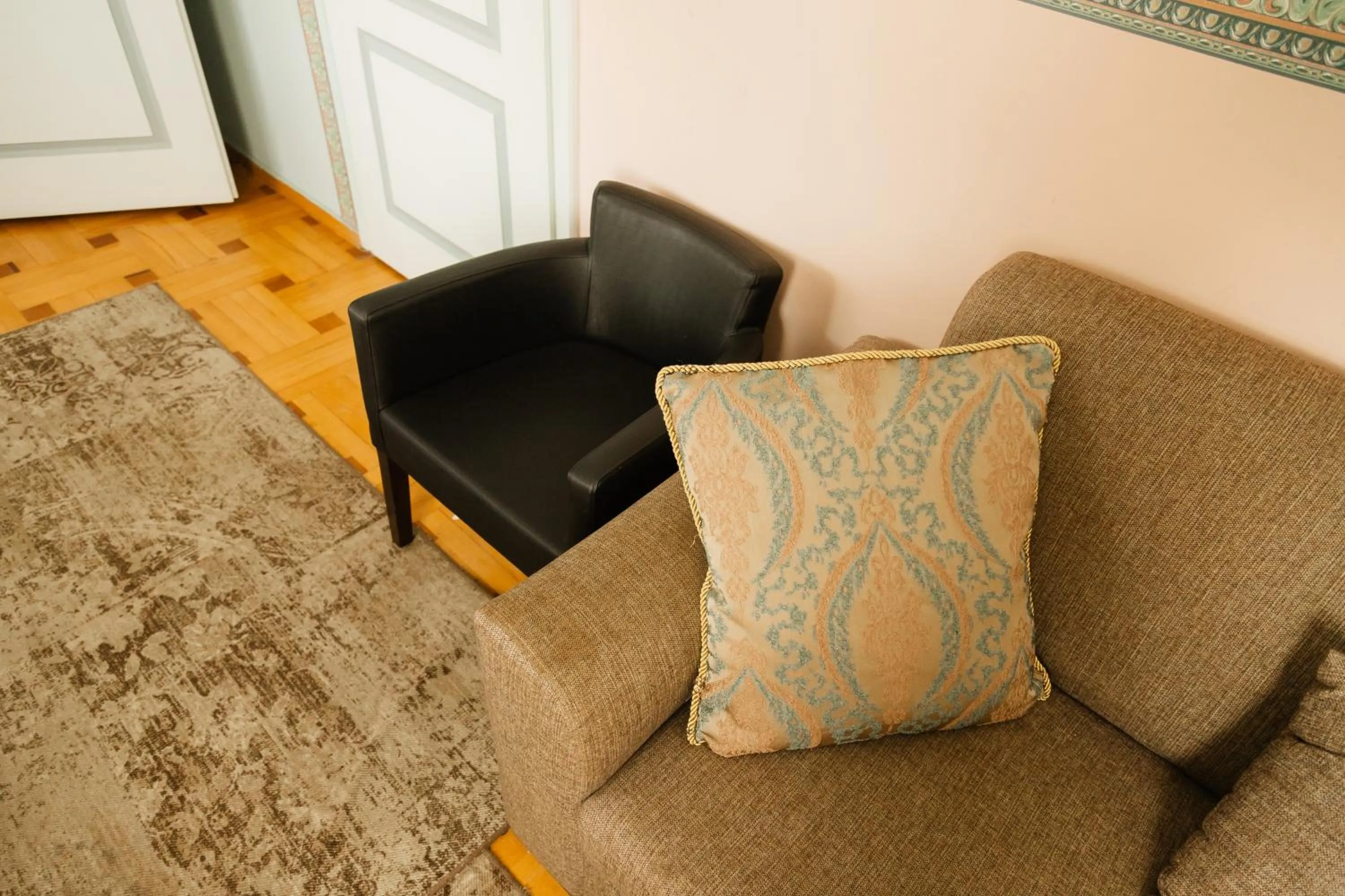 Seating area in Reikartz City Tbilisi Hotel