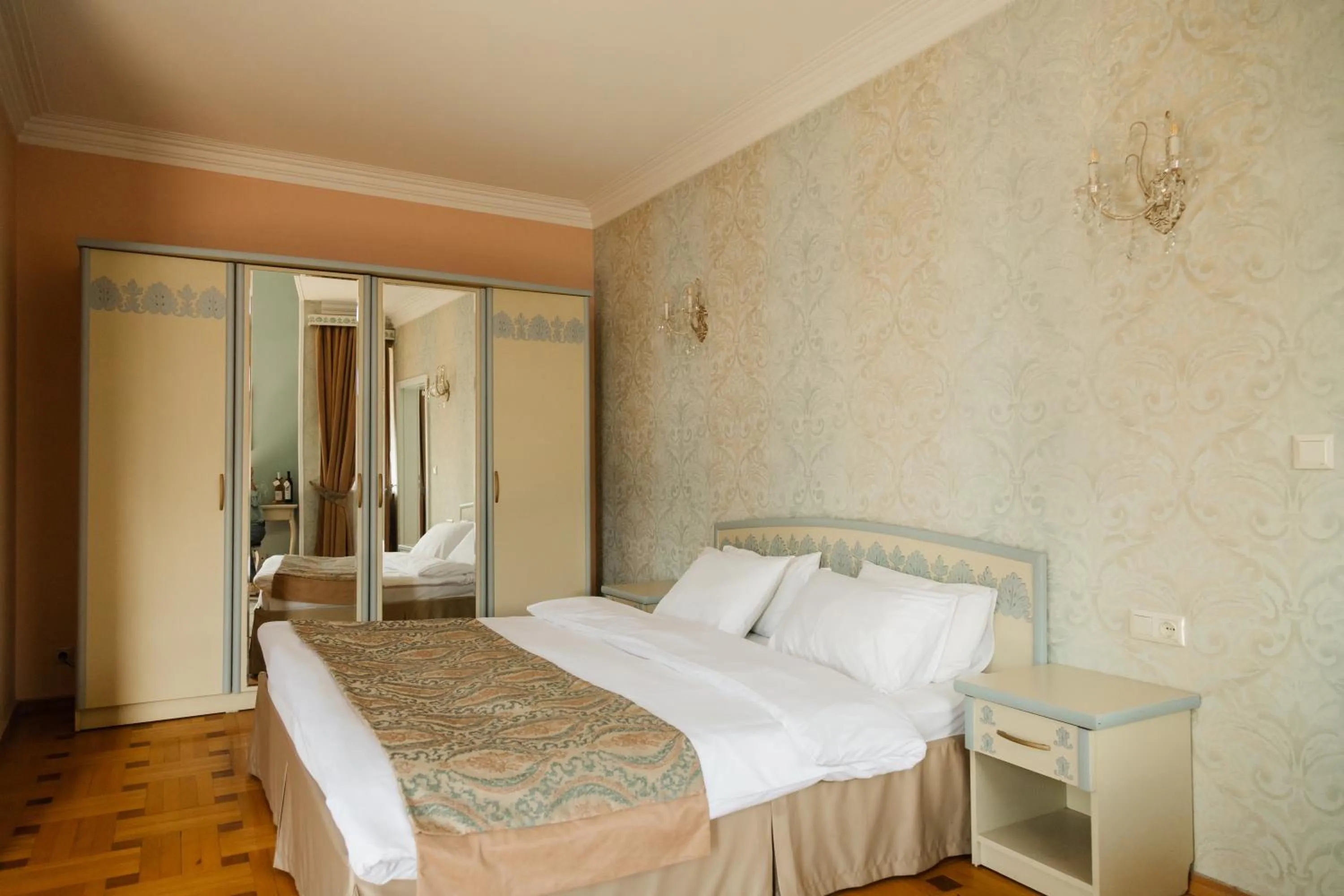 Bedroom, Bed in Reikartz City Tbilisi Hotel