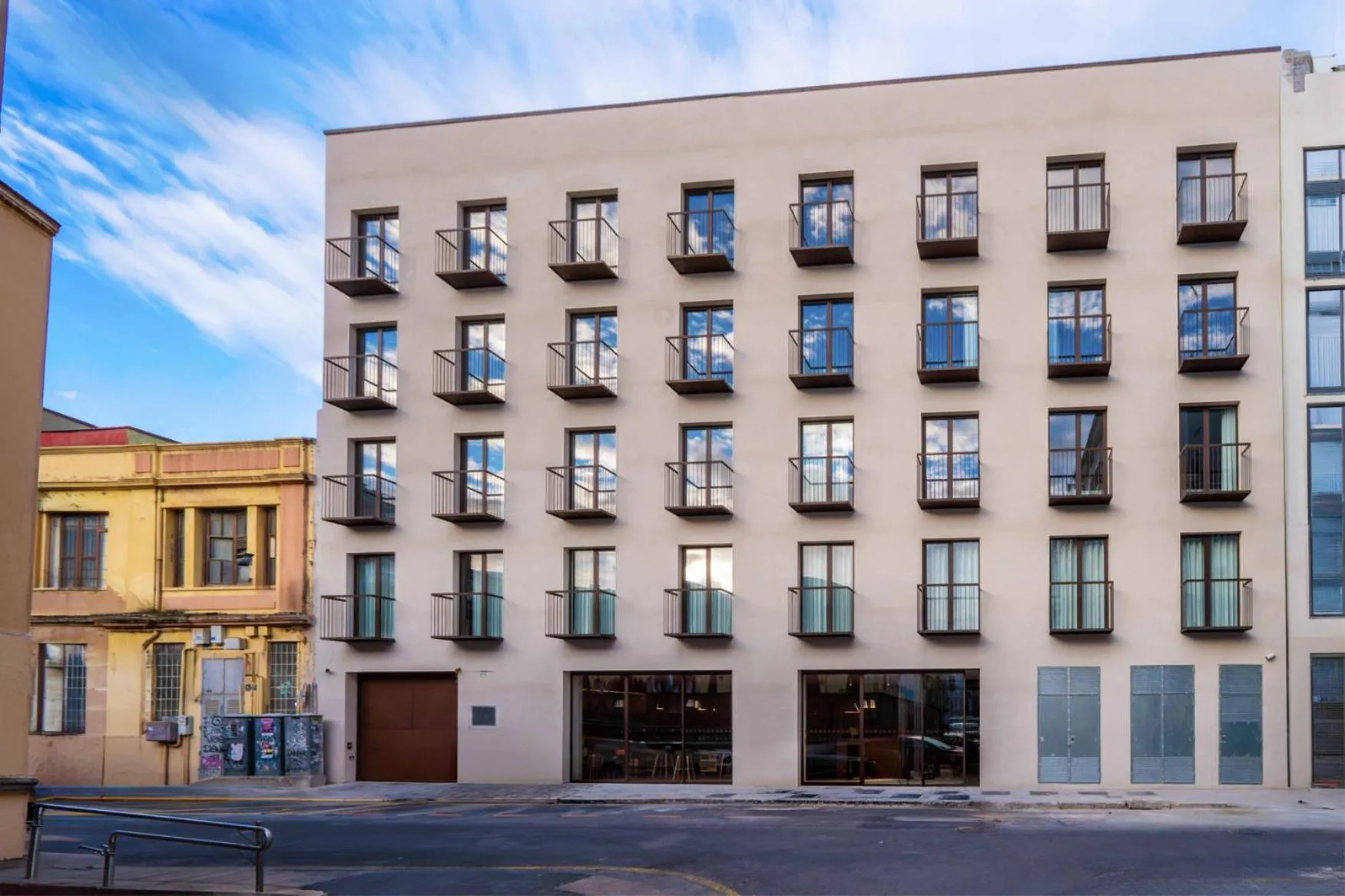 Property building in easyHotel Valencia Ciutat Vella