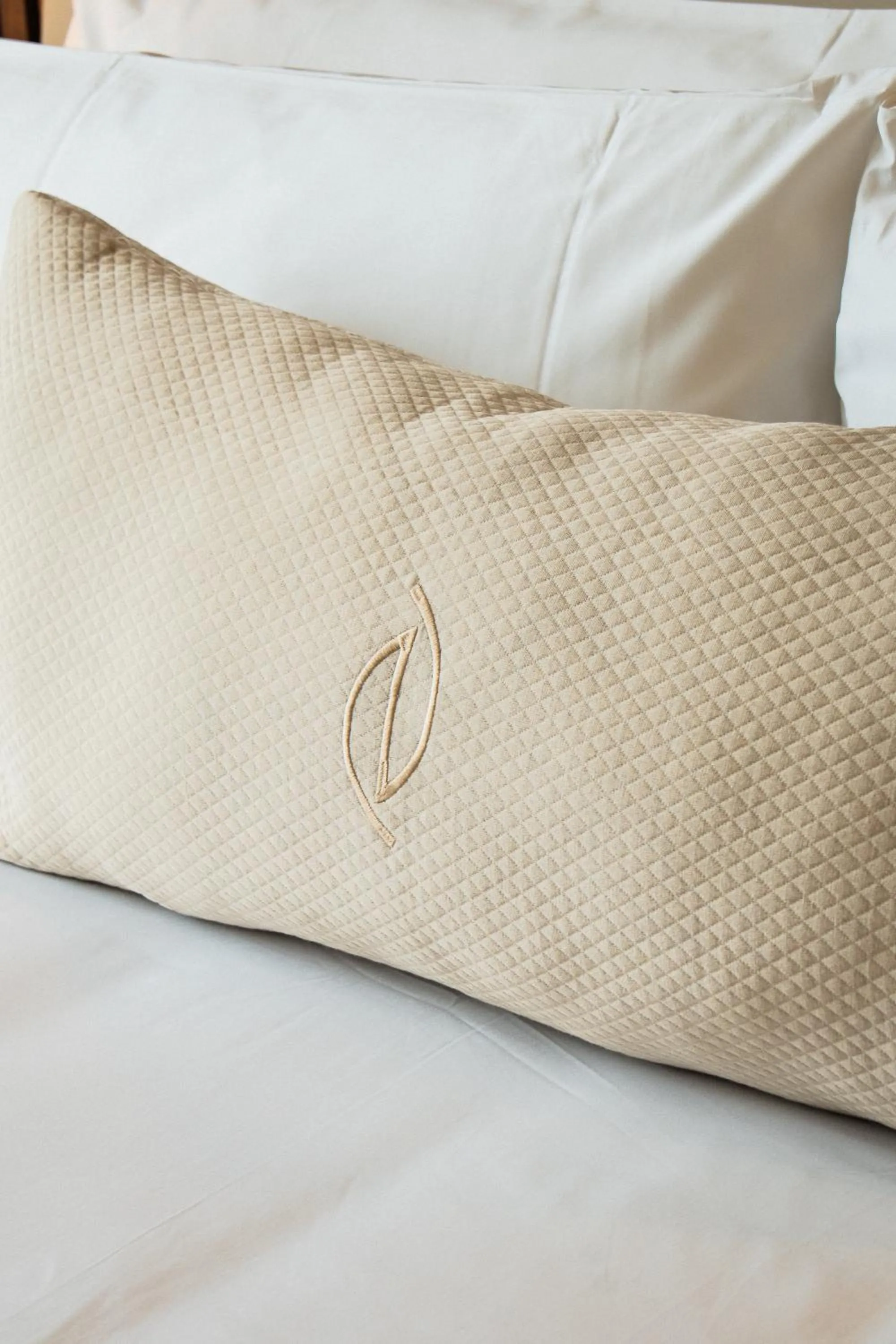 Photo of the whole room, Bed in Nohian Collection Hotels