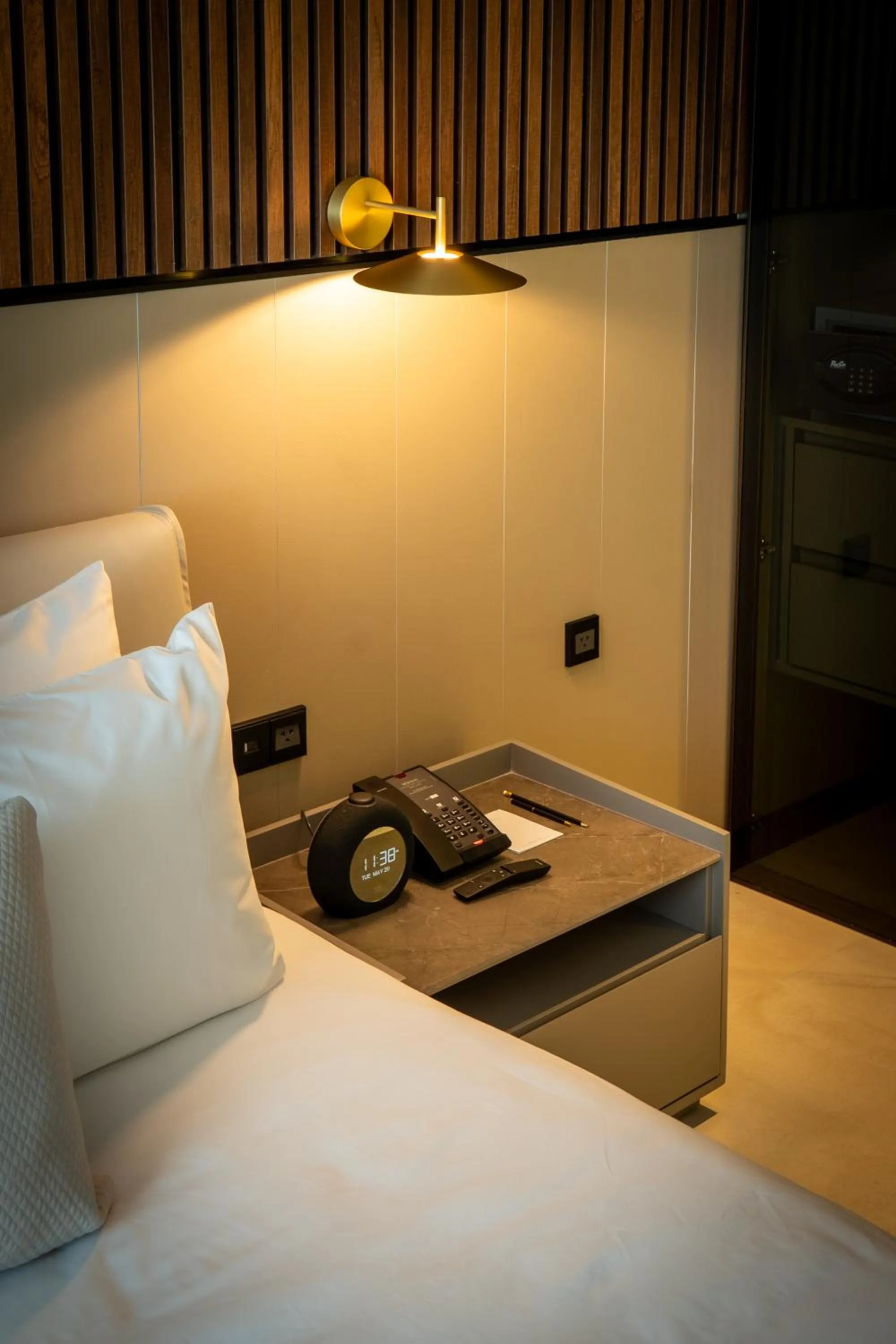 Photo of the whole room, Bed in Nohian Collection Hotels