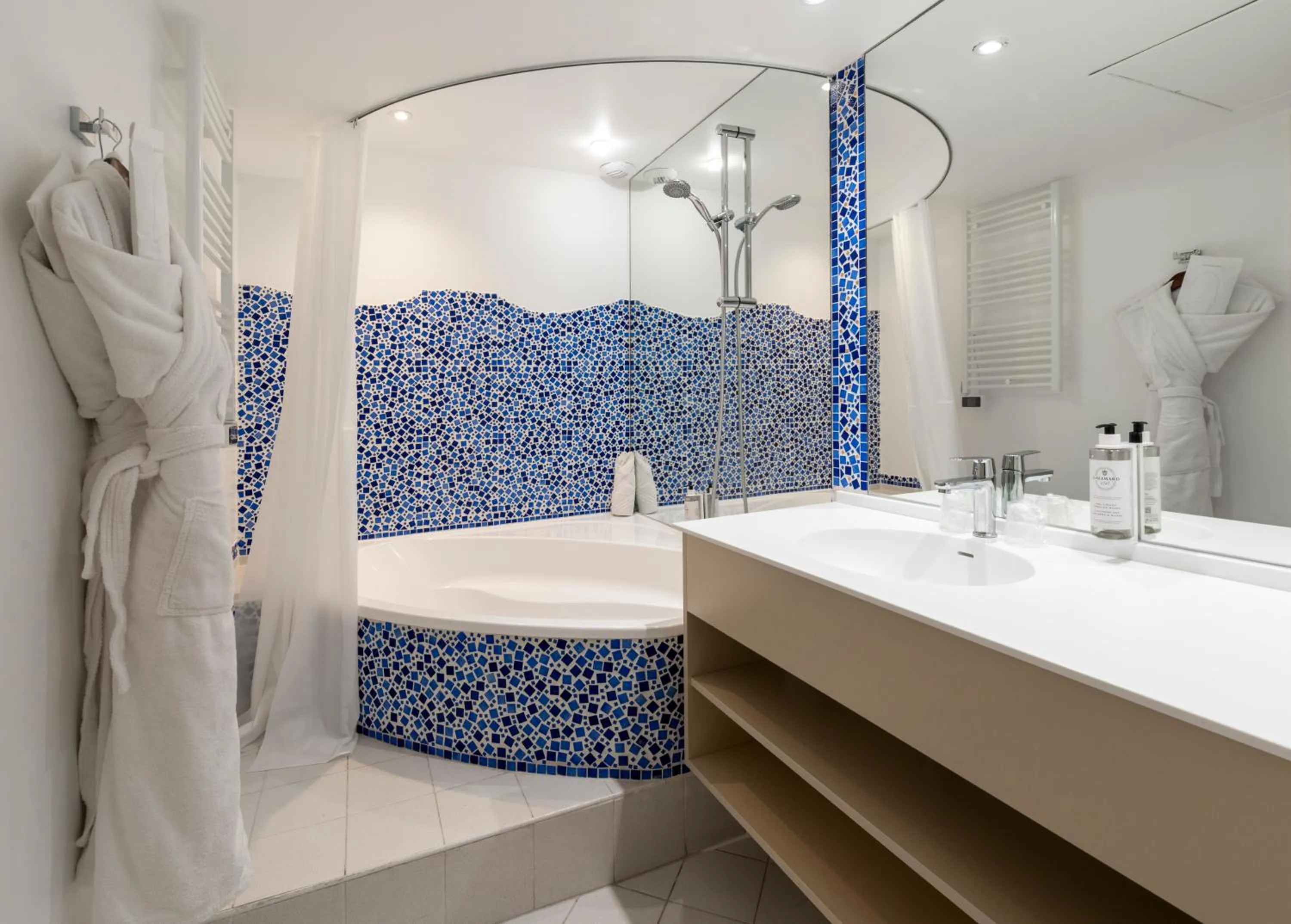 Bathroom in Résidence Cap Winston