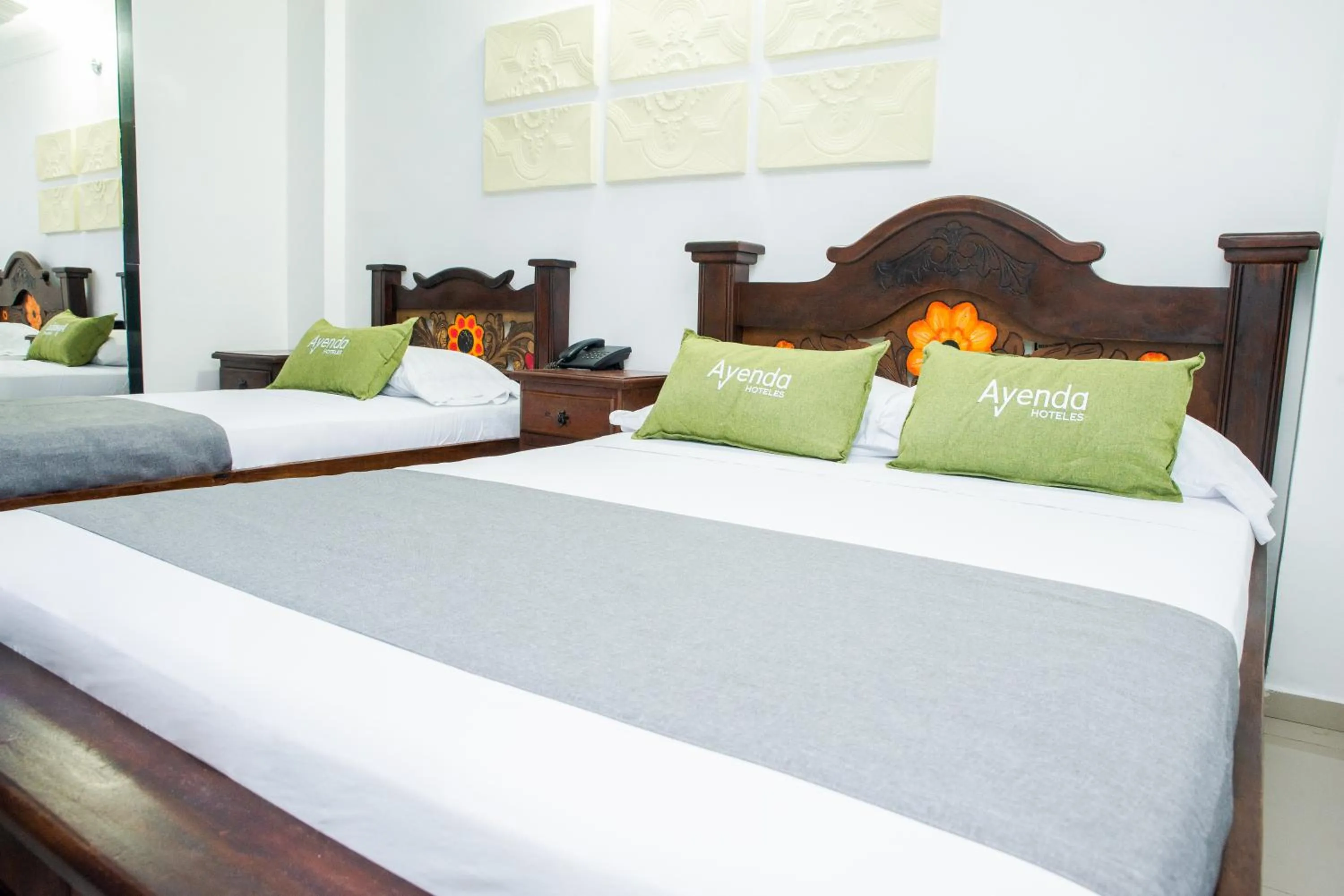 Bed in Ayenda 1315 Candiac