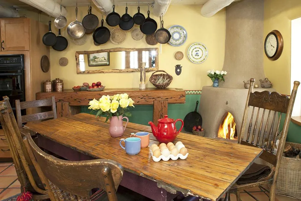 Casa Gallina - An Artisan Inn