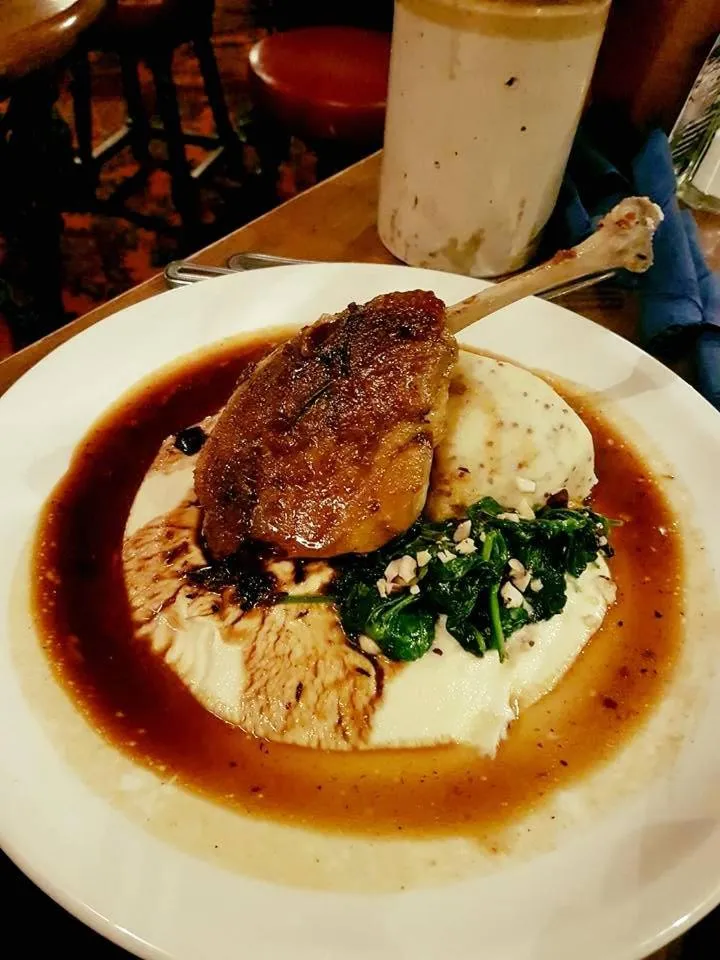 Restaurant/places to eat in The Ship Inn Fowey