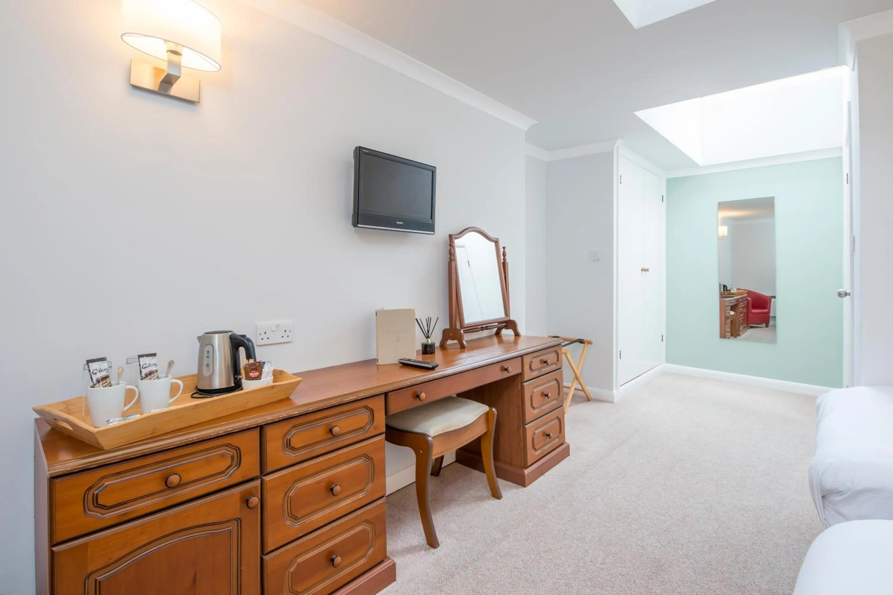 Bedroom in Trewern Arms