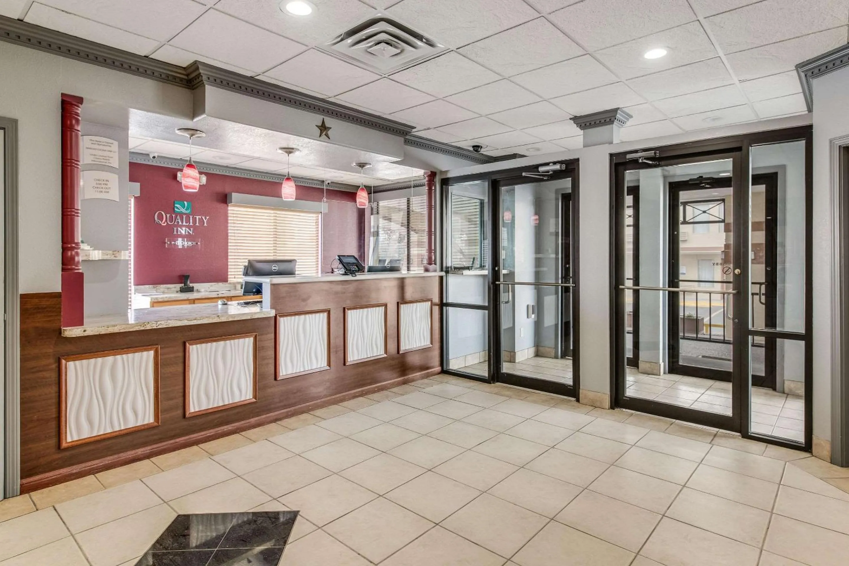 Lobby or reception in Quality Inn Ozona I-10