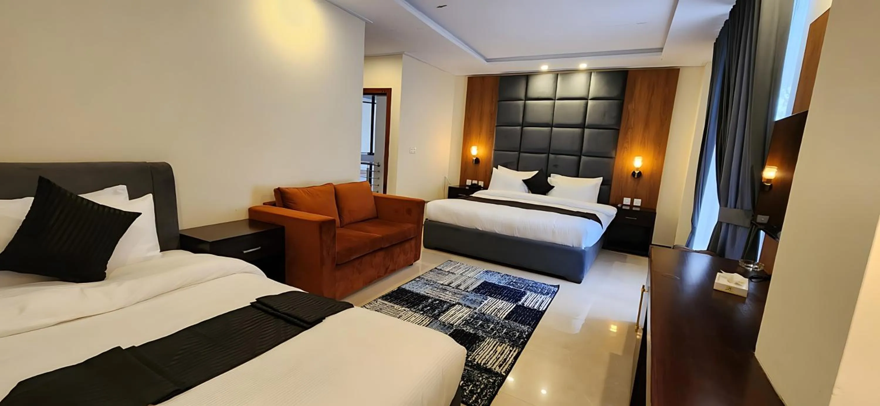 Bedroom in Pinemont Hotel, Murree