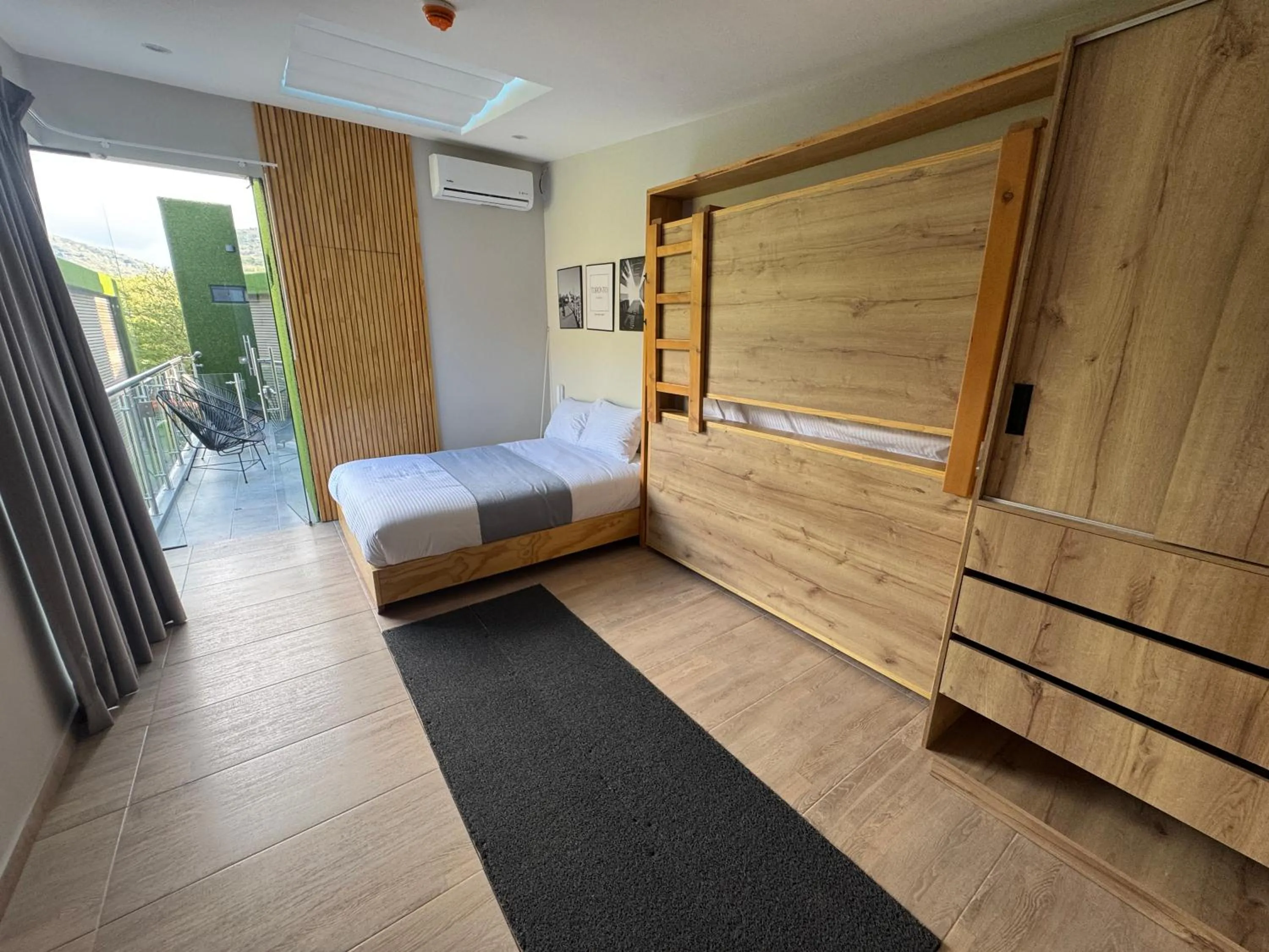 Bedroom, Bed in Hotel San Gil House