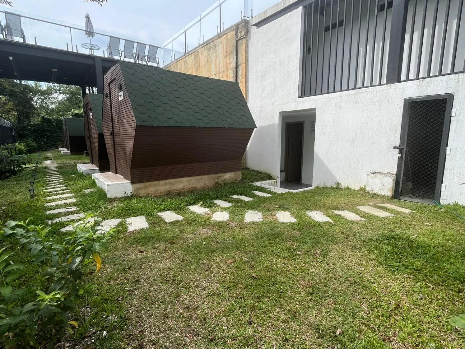 Property building in Hotel San Gil House