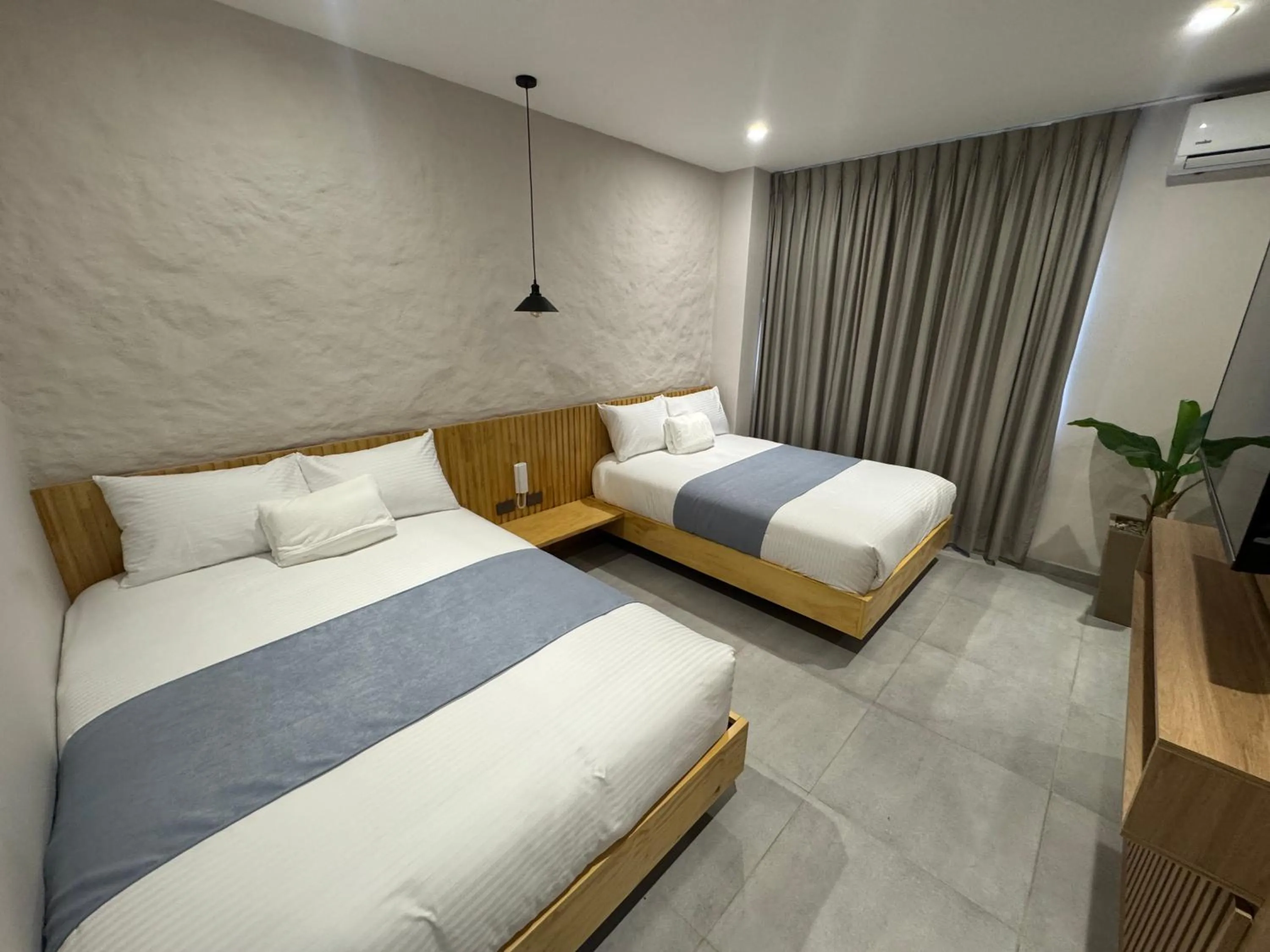 Photo of the whole room, Bed in Hotel San Gil House