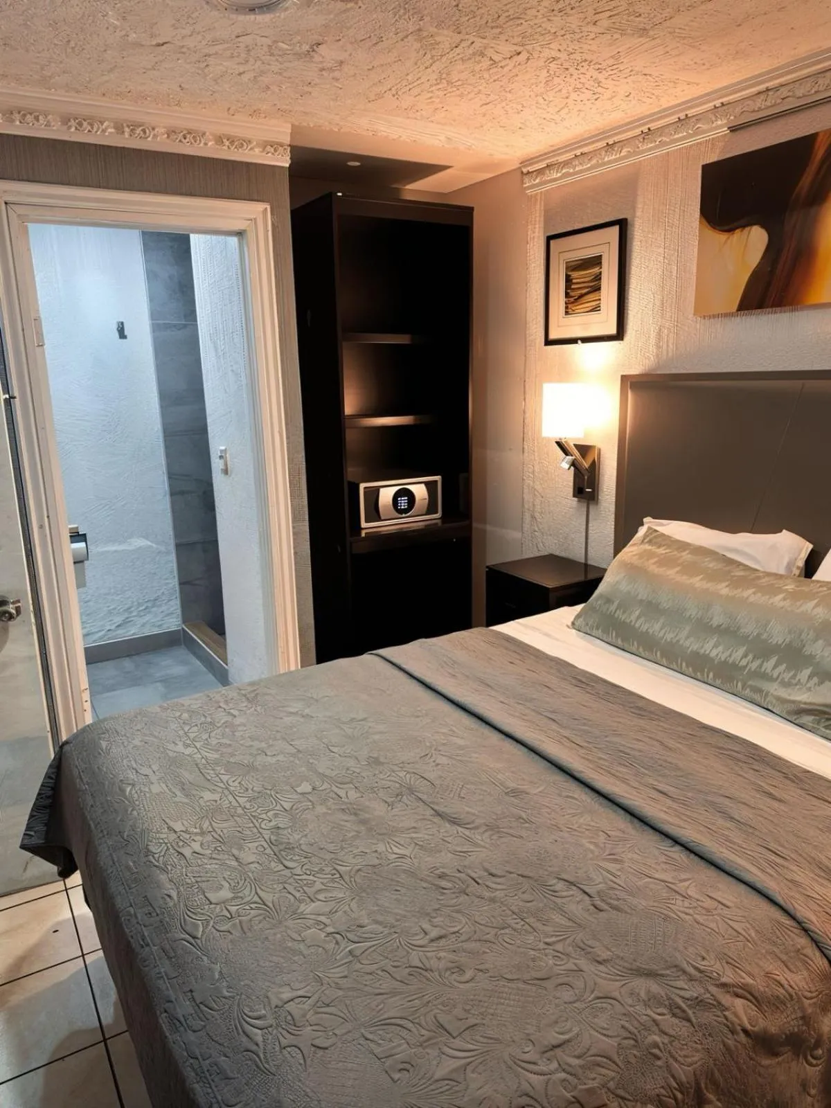Hotel TJ Plaza