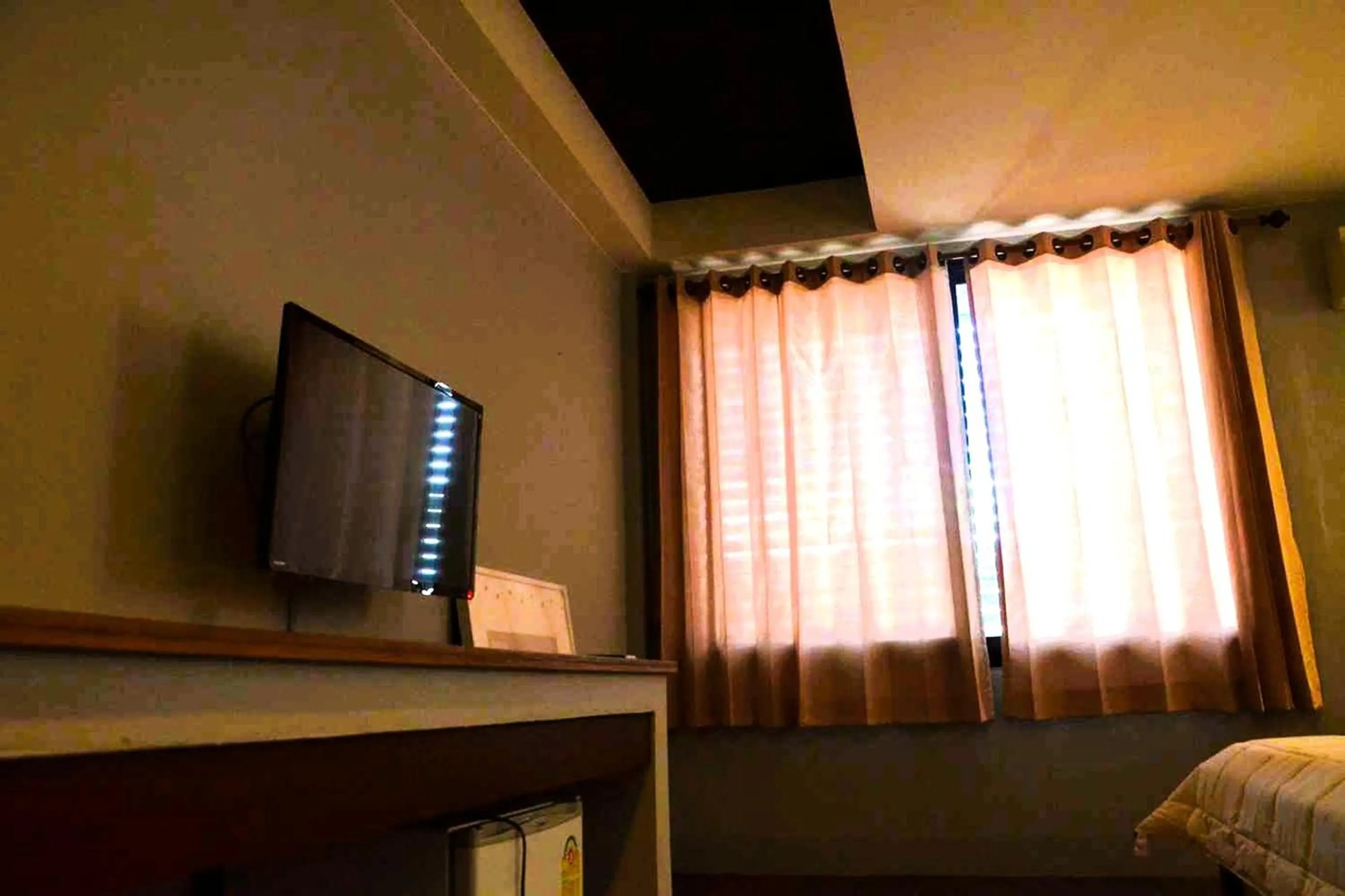 Bedroom, Bed in Baan Kieng Guest House Lampang