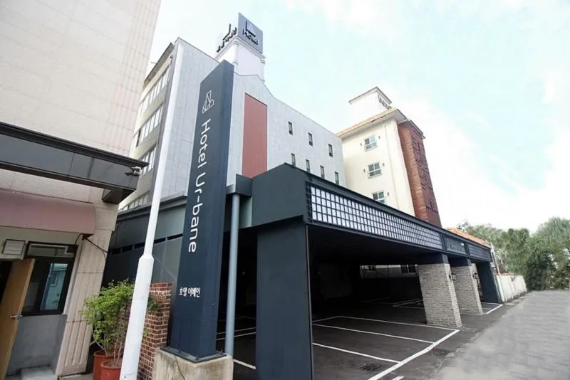 Chuncheon Urbane Hotel