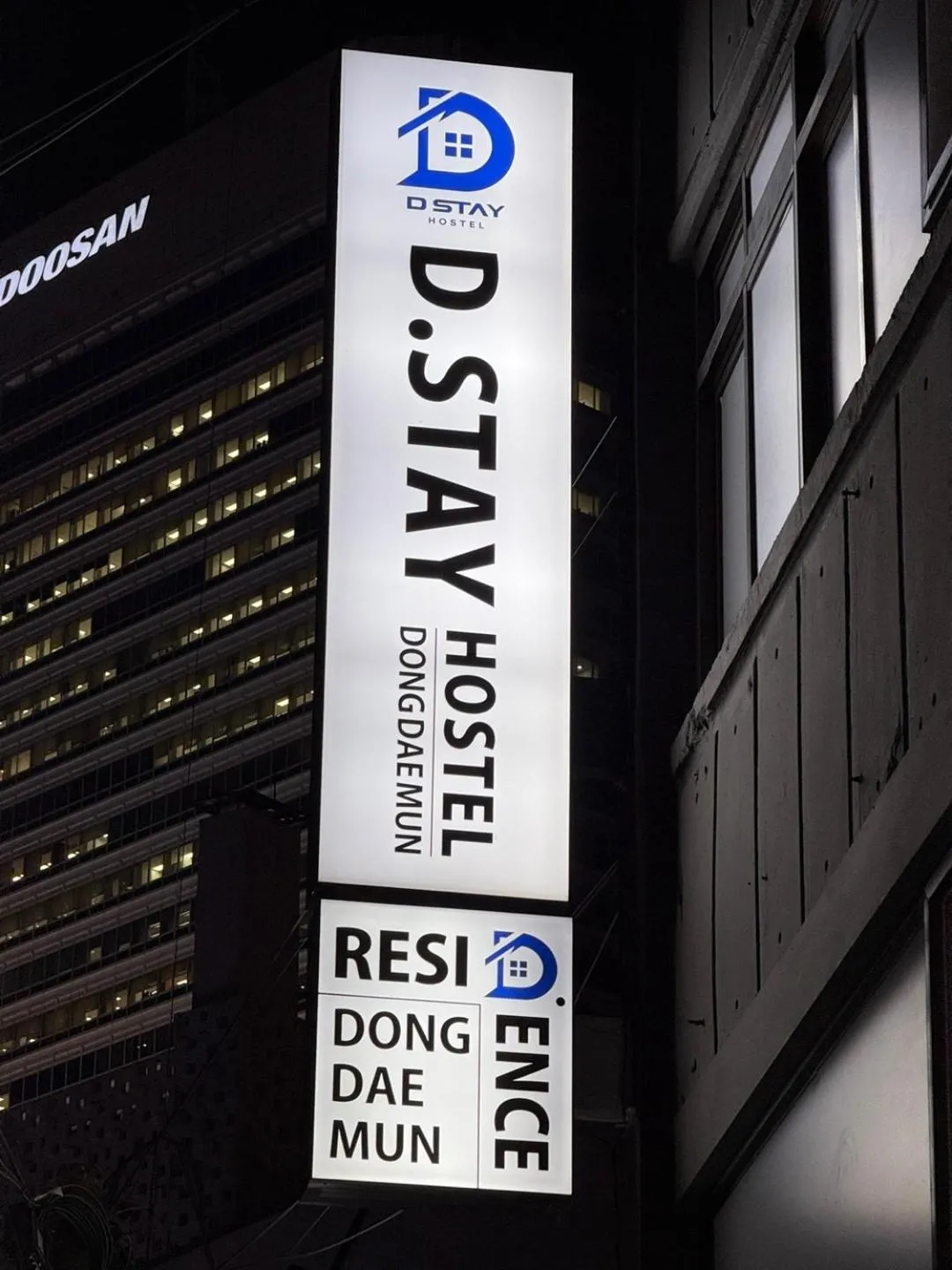 Property building in D Stay Hostel Dongdaemun