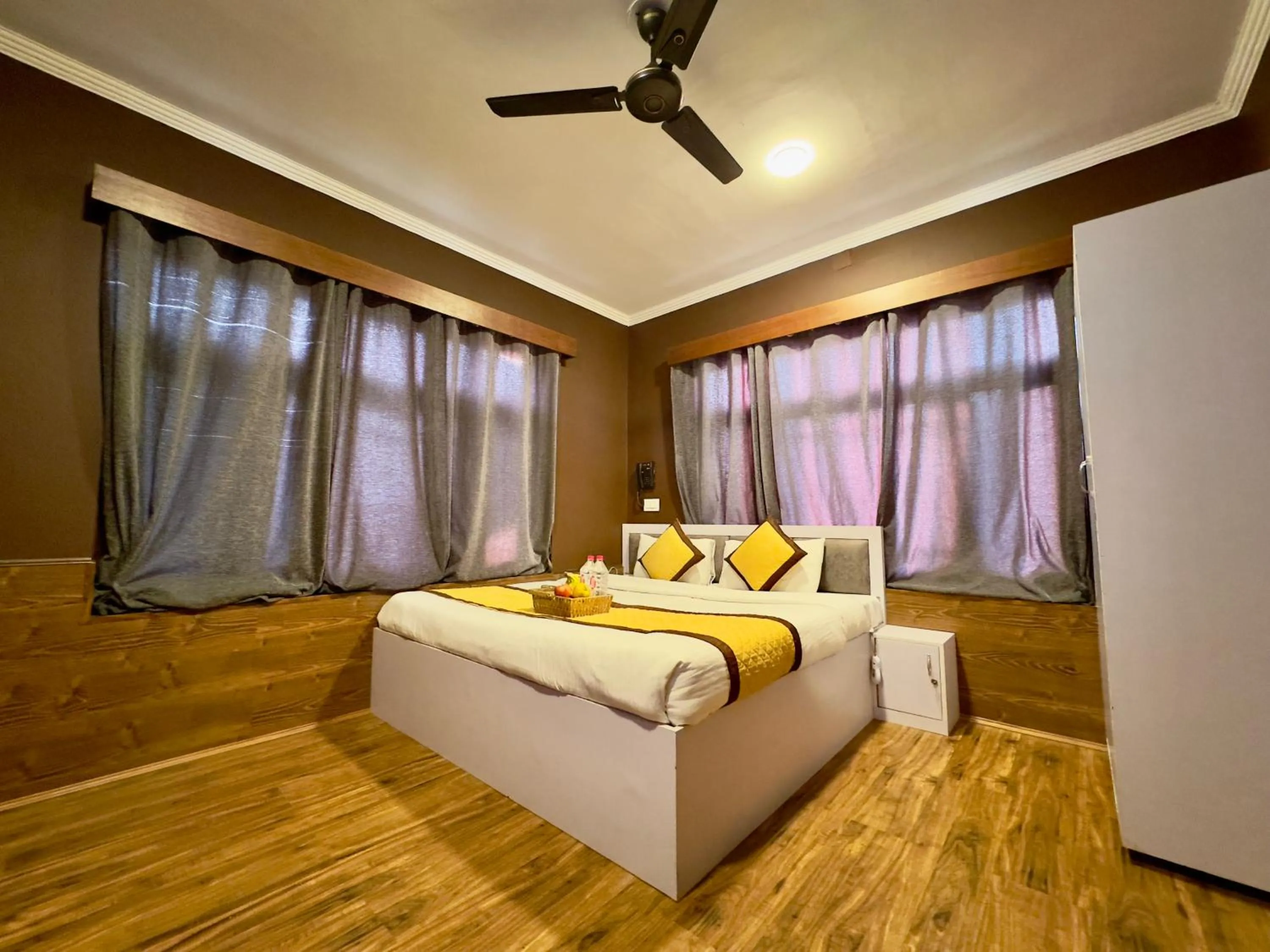 Bed in Hotel Jafson Accommodates