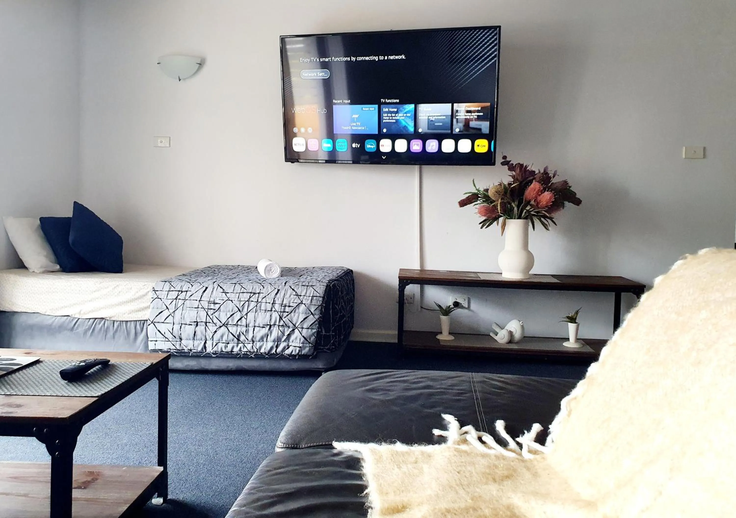 Living room in Oceanside Hawks Nest