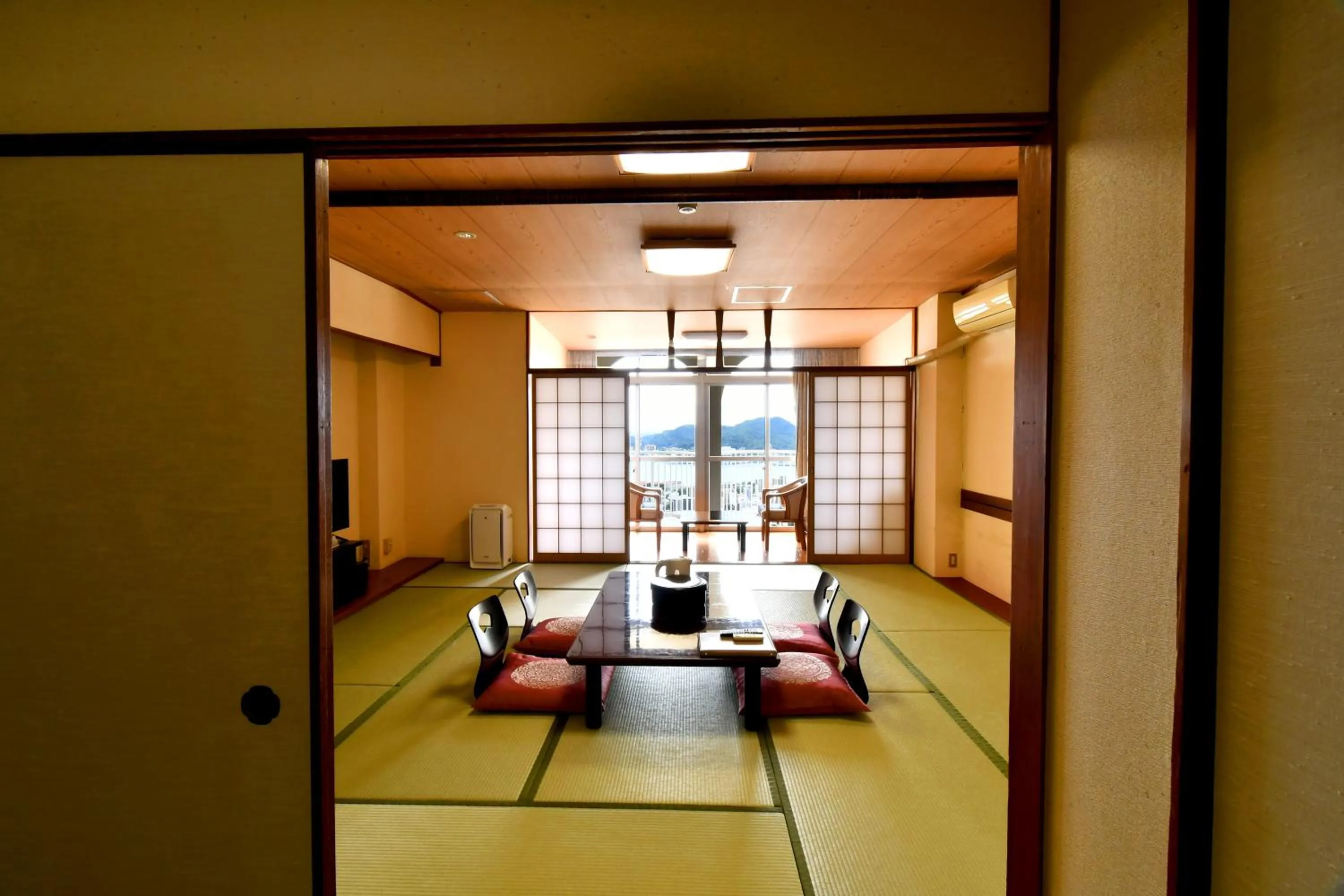 TV and multimedia in Yataro