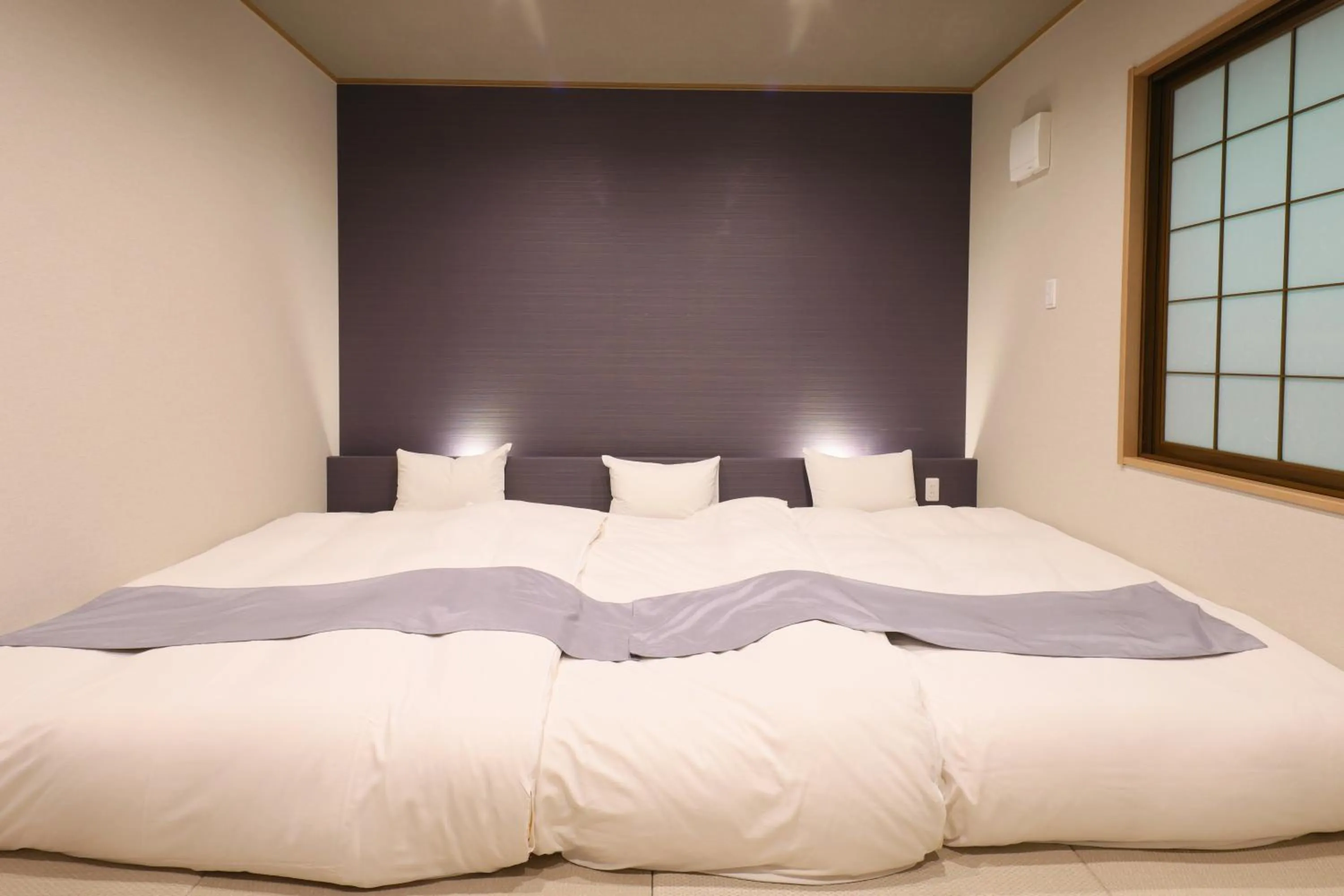 Photo of the whole room, Bed in Kamikochi Hotel